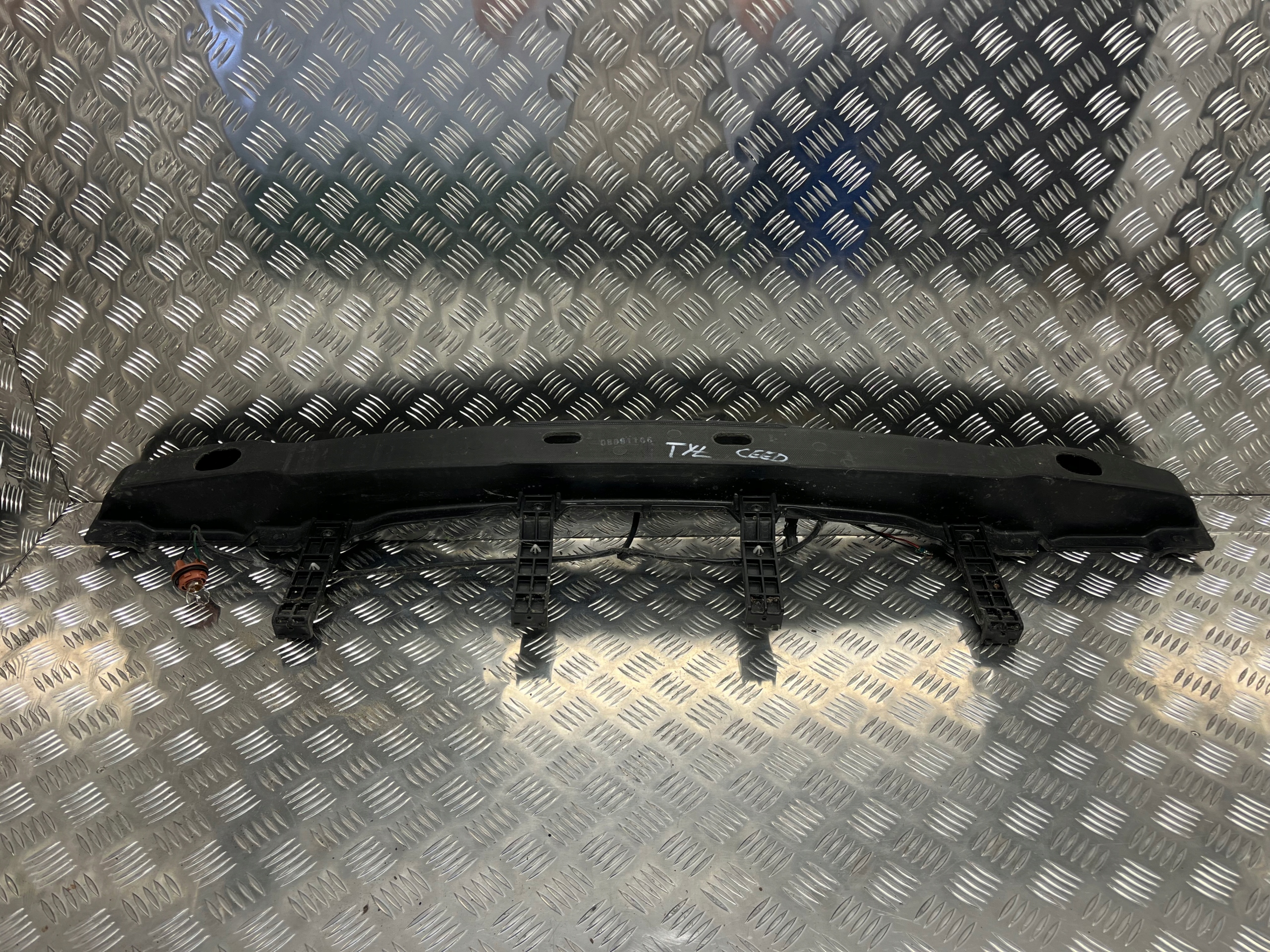 sider below bumper rear KIA CEED 2011