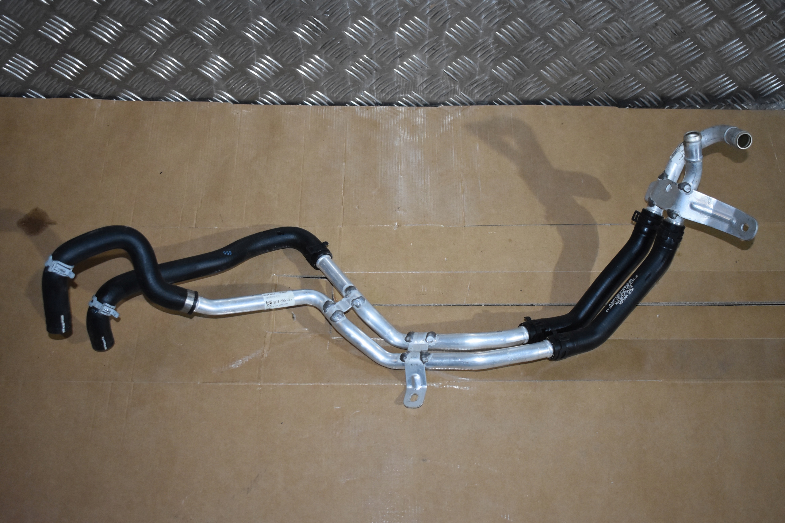 IDEALNE hadice vody MERCEDES W447 VITO 1