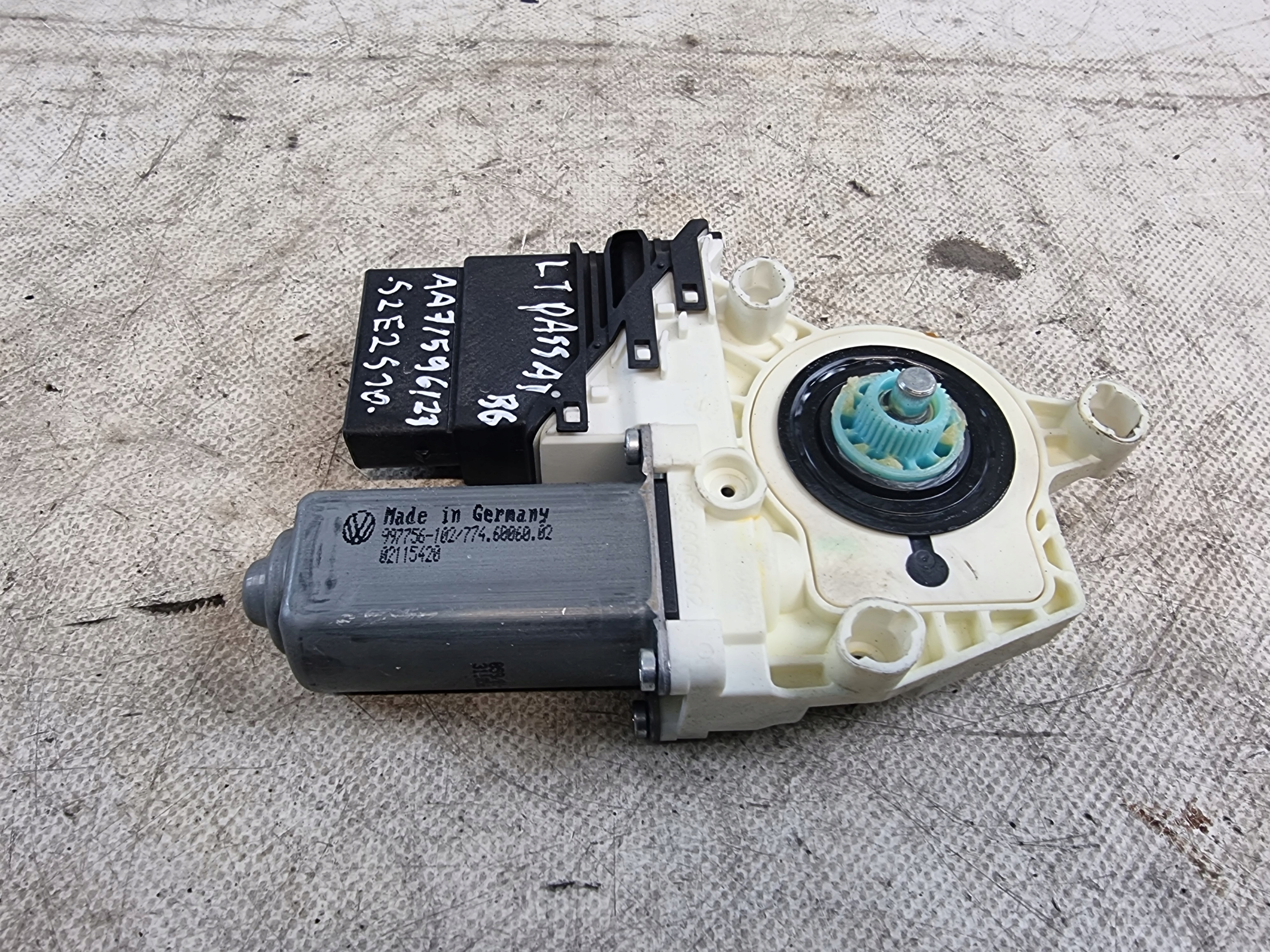 mini motor windows left rear part OE 3C9959703 VW PASSAT B6 06R