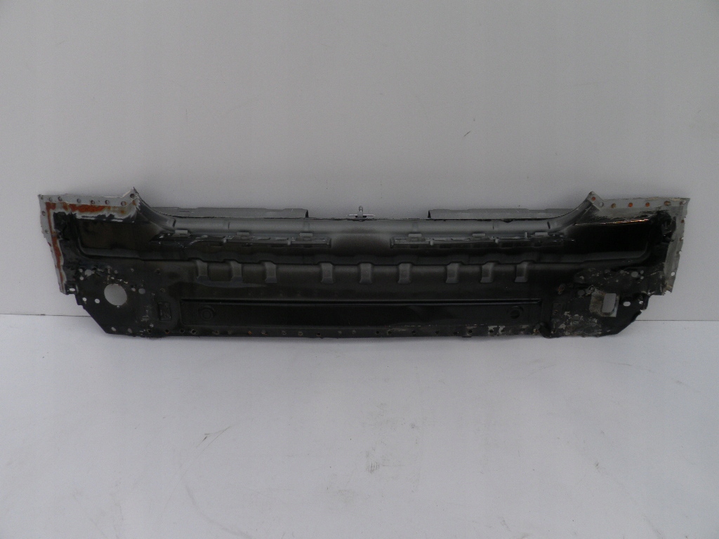 HYUNDAI EQUUS GENESIS PAS TYLNY TYŁ 09-16