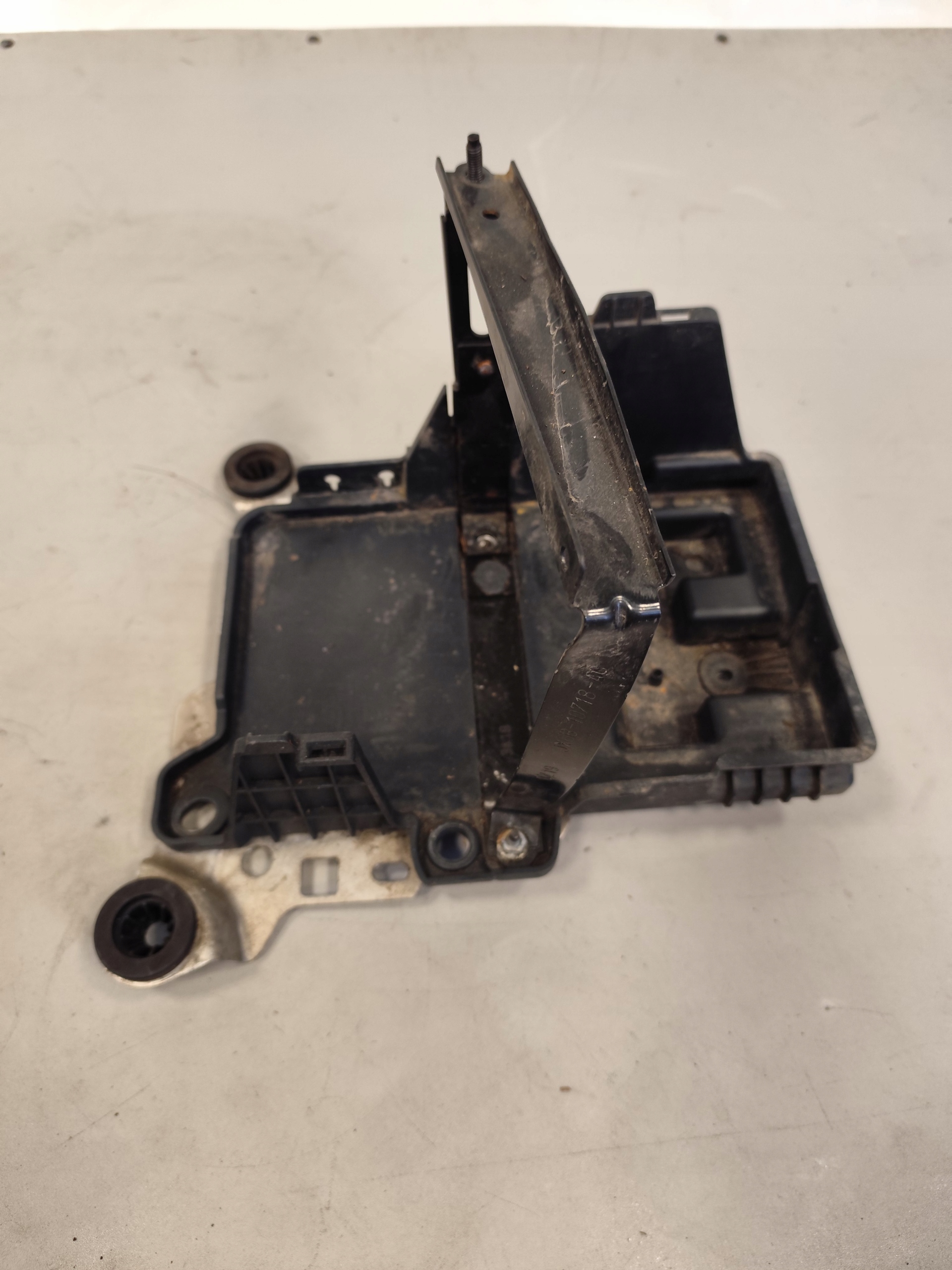 FORD FOCUS MK4 Porta per batteria