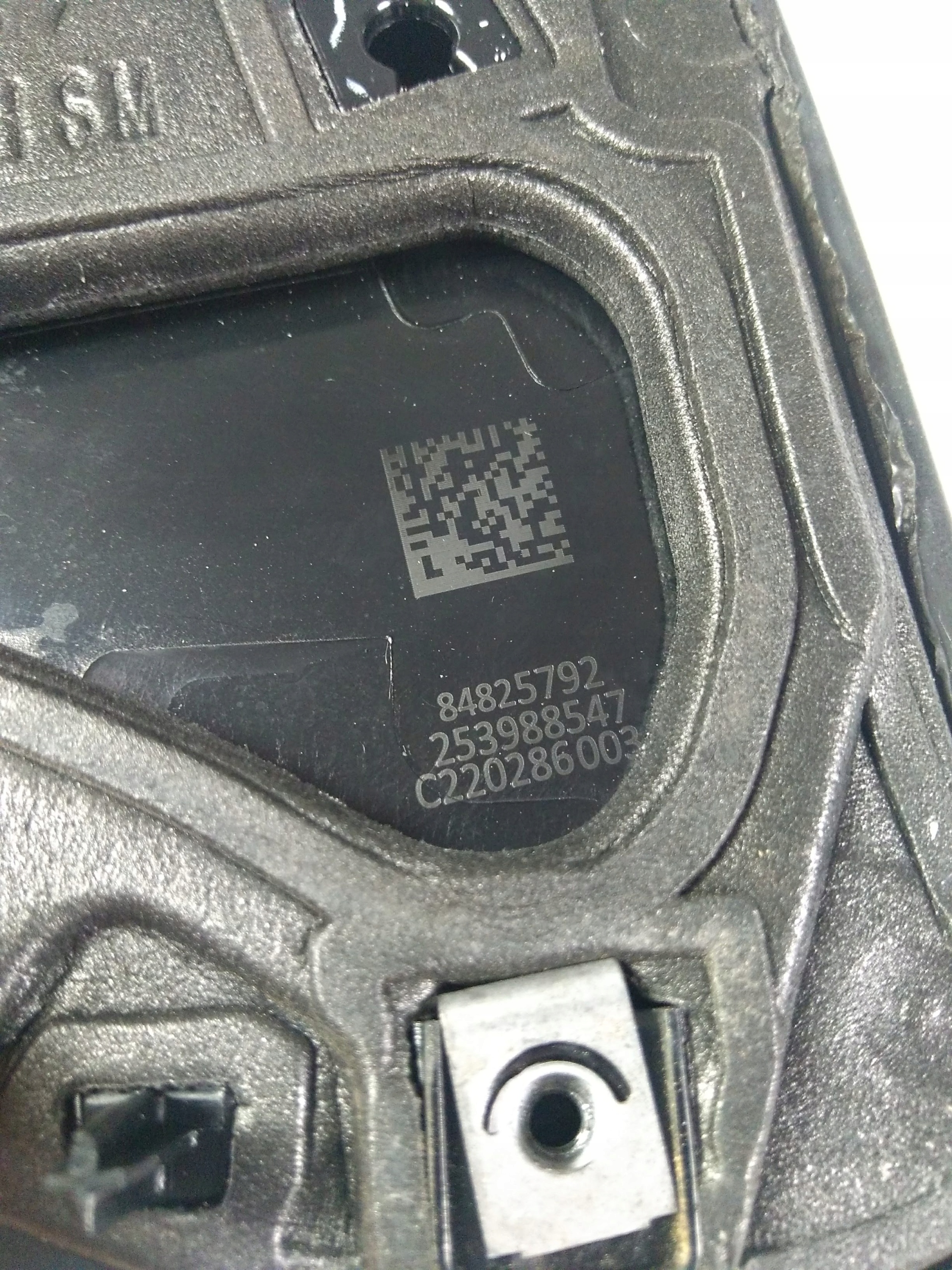 Chevrolet Silverado 1500 moulding narozna corner right front 2019+