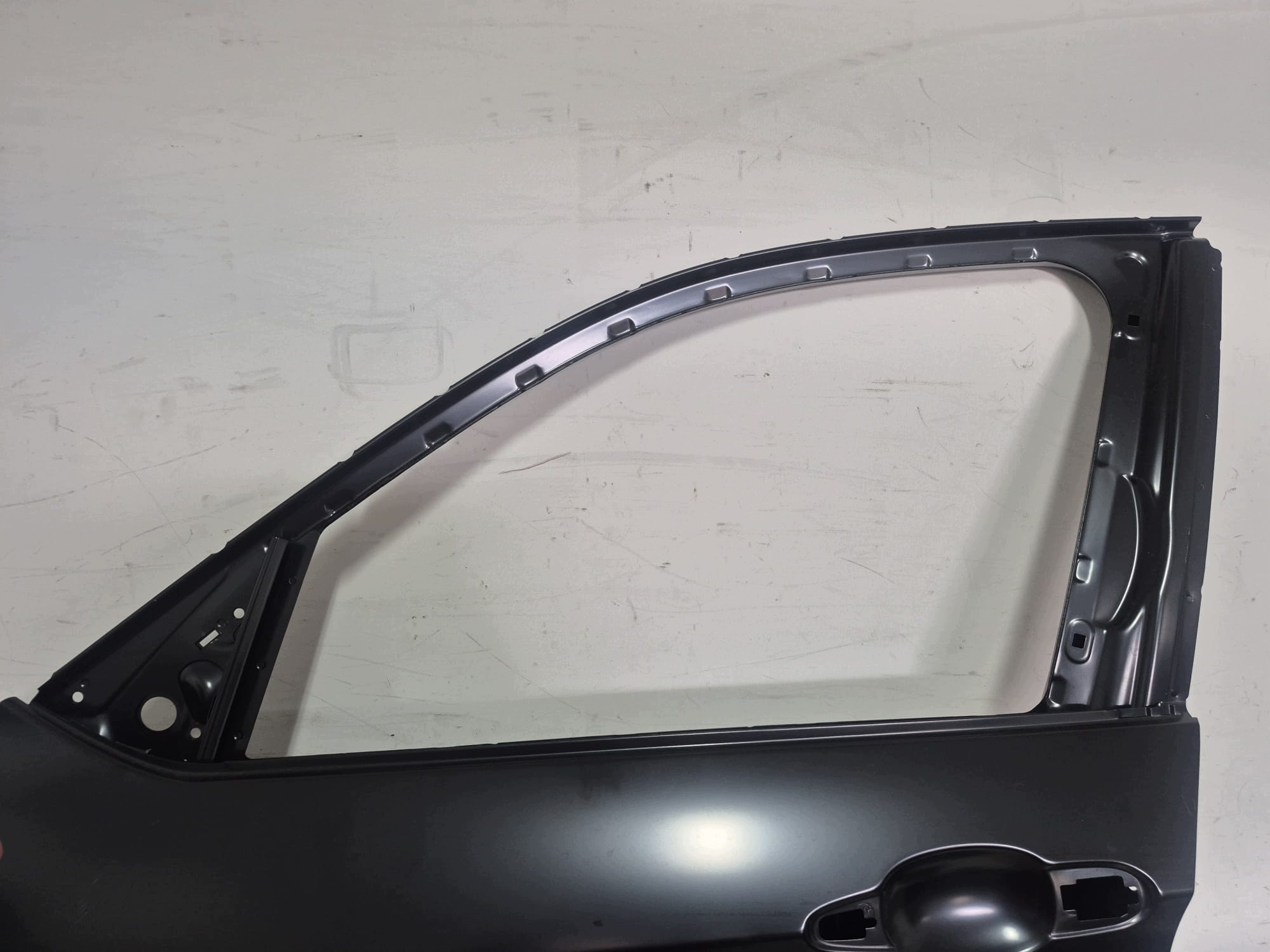 BMW X1 E84 09- dveře levé předek přední