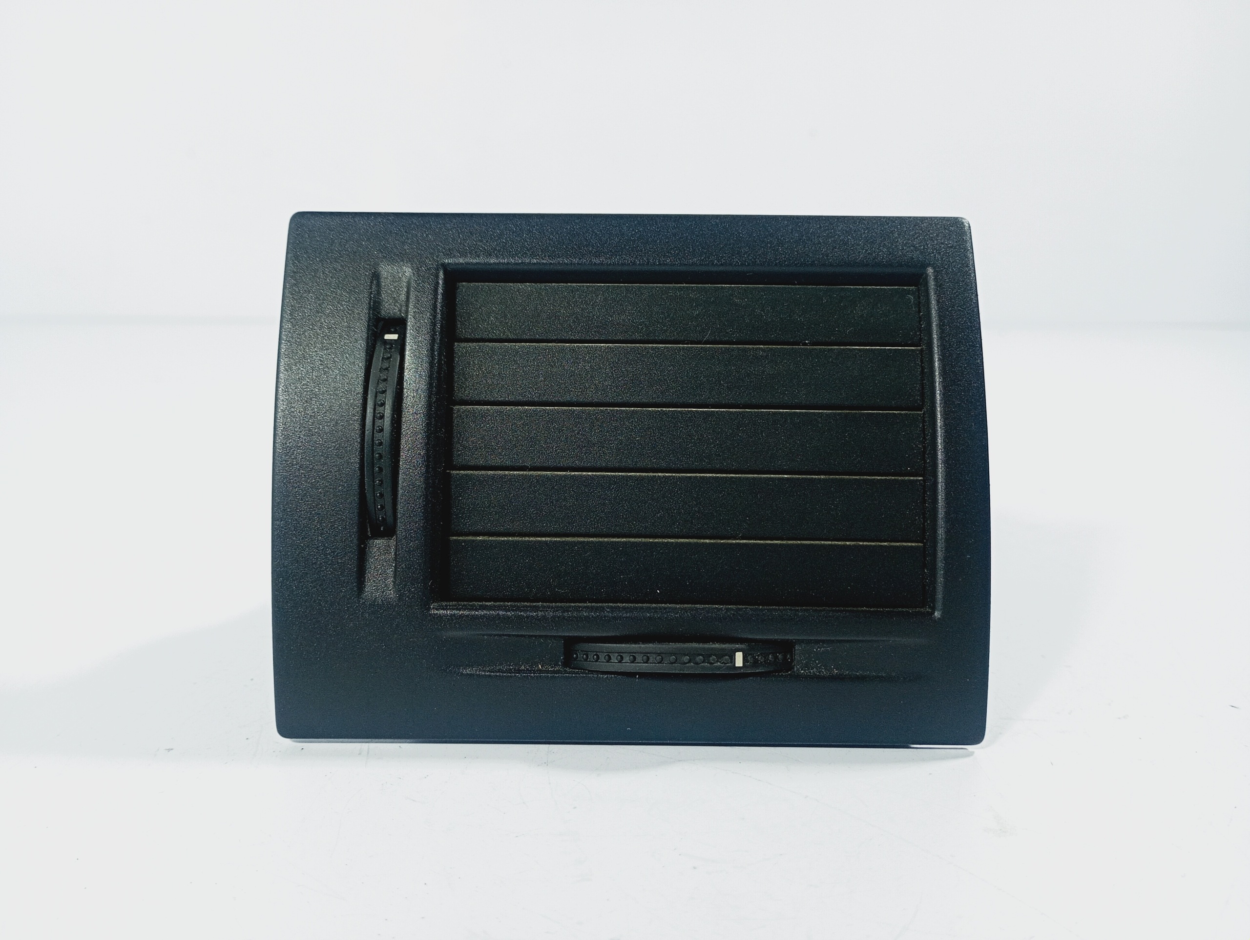 grid air conditioning devices air left driver´s OE 464652911 Opel Meriva A 03-10