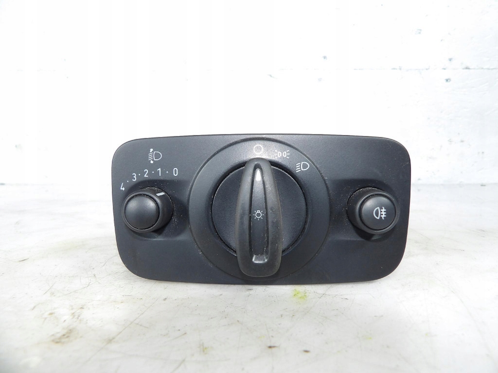 FORD FIESTA MK7 interruttore luci 8A6T13A024AB