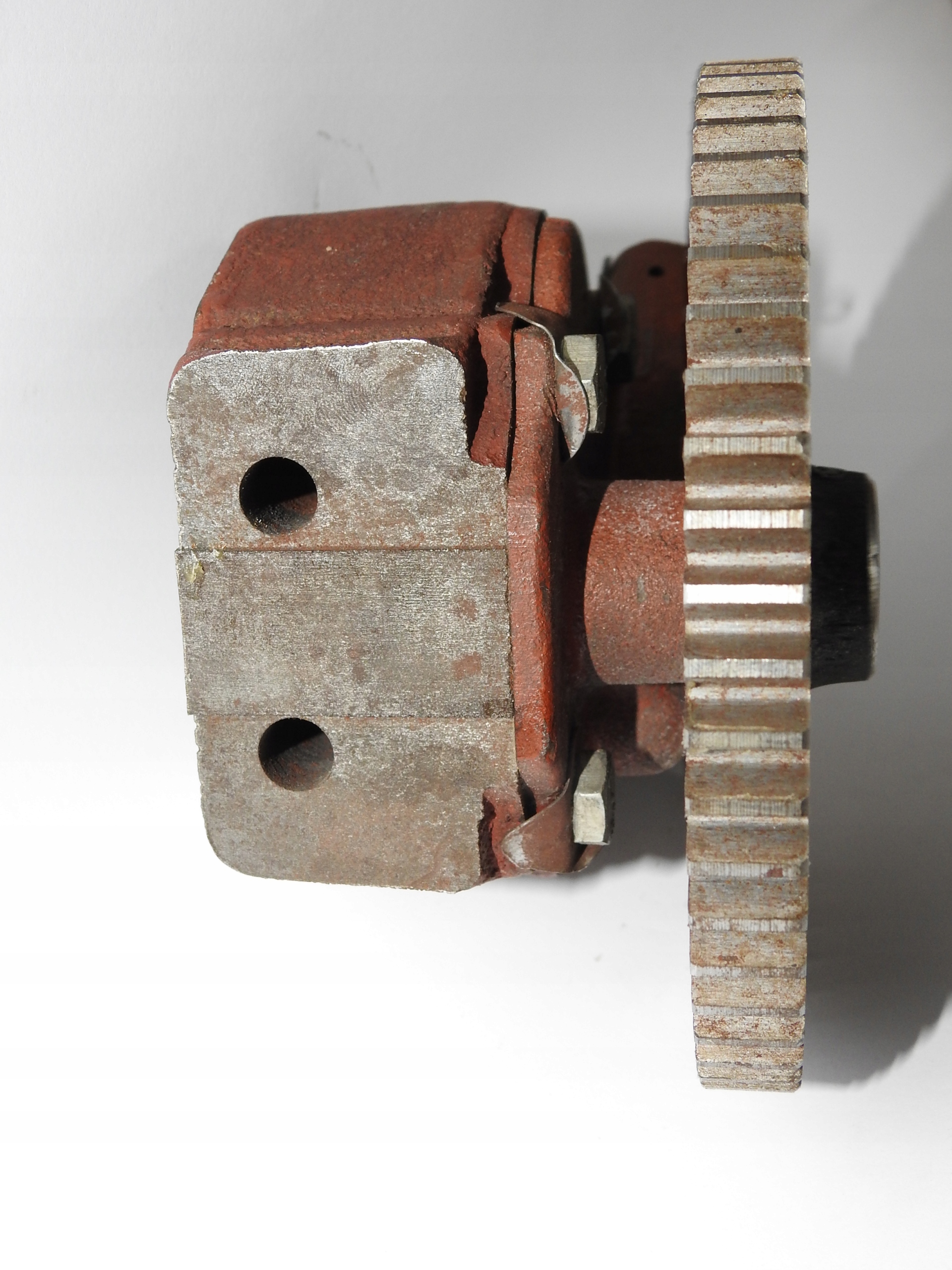 pompa oleju olejowa Ursus C330 C-330 wózek Rak Suchedniów Marka wózka Inna