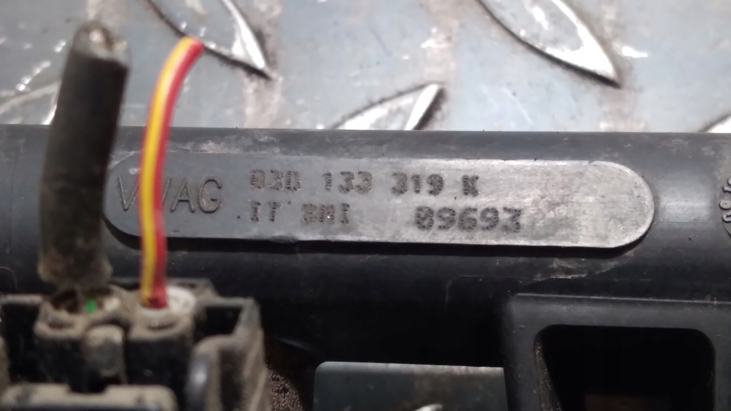 Rampe injection SKODA FABIA 2 83D133319K