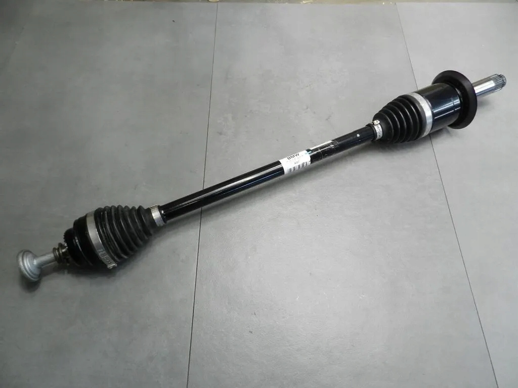 BMW X1 F48 semi-axis rear part 7646867
