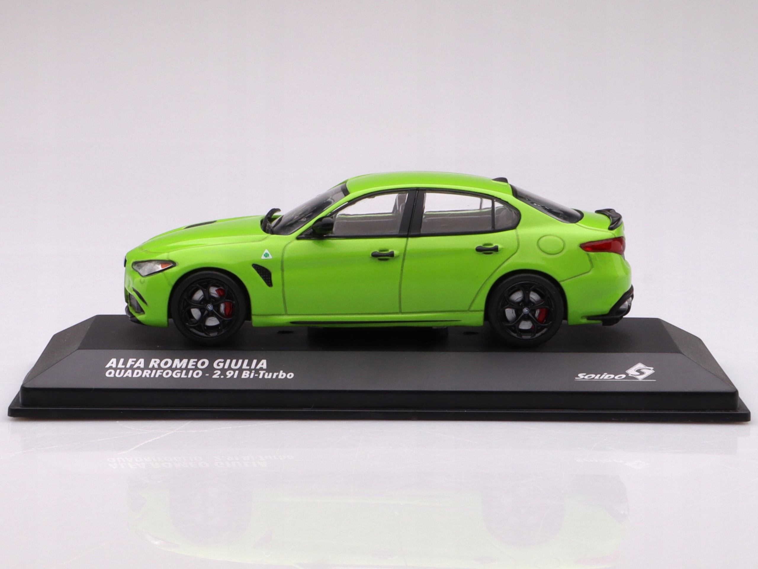 Model samochodu Alfa Romeo Giulia Quadrifoglio - 2020, green Solido 1:43 Marka Solido