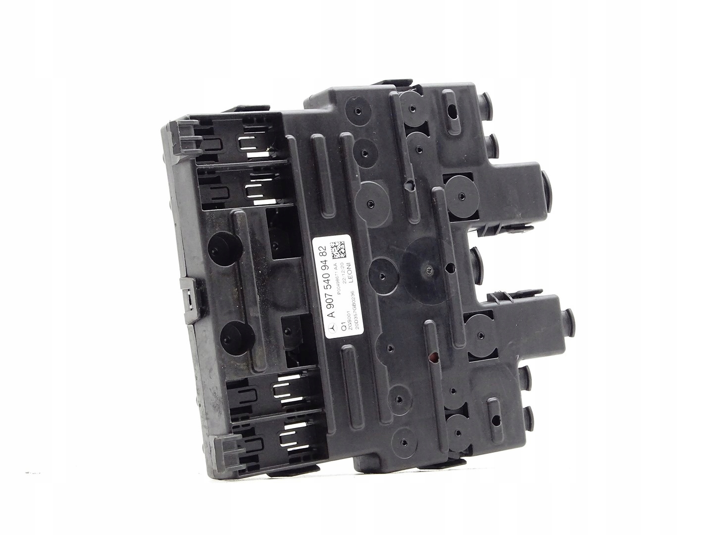 Module fusibles Borne MERCEDES SPRINTER W907 2.2 CDI A9075409482