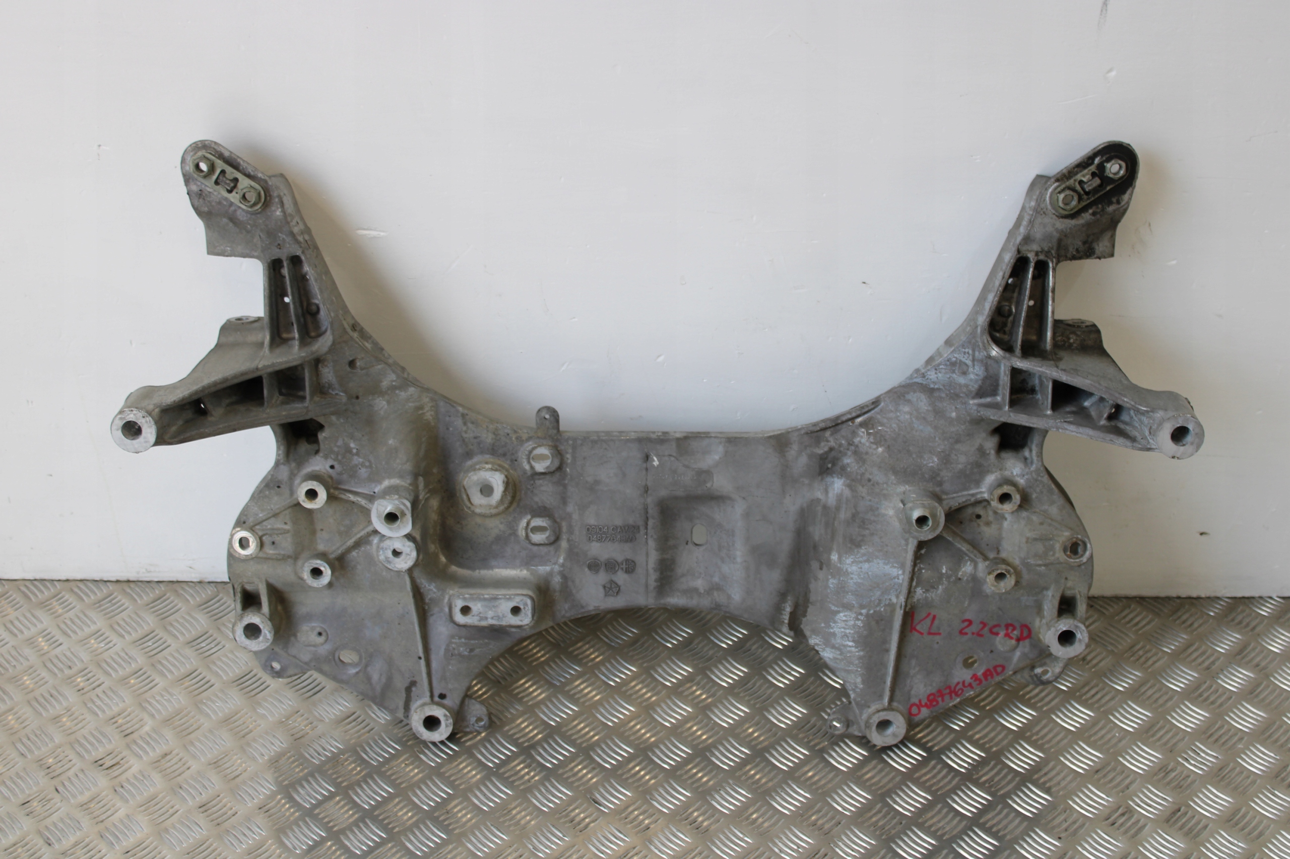axle beam subframe axle beam front 04877643AD JEEP CHEROKEE KL
