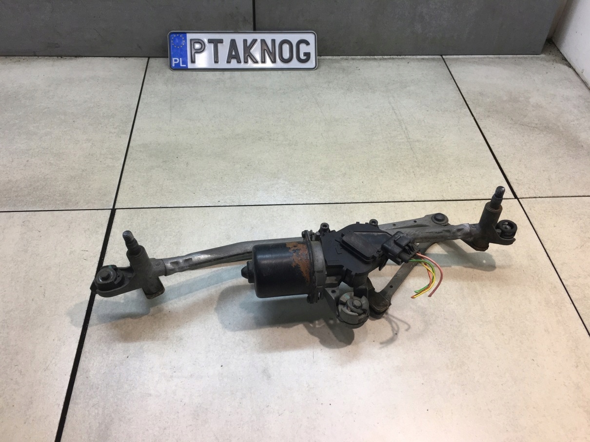 mechanismus stěračů předek CITROEN C3 a