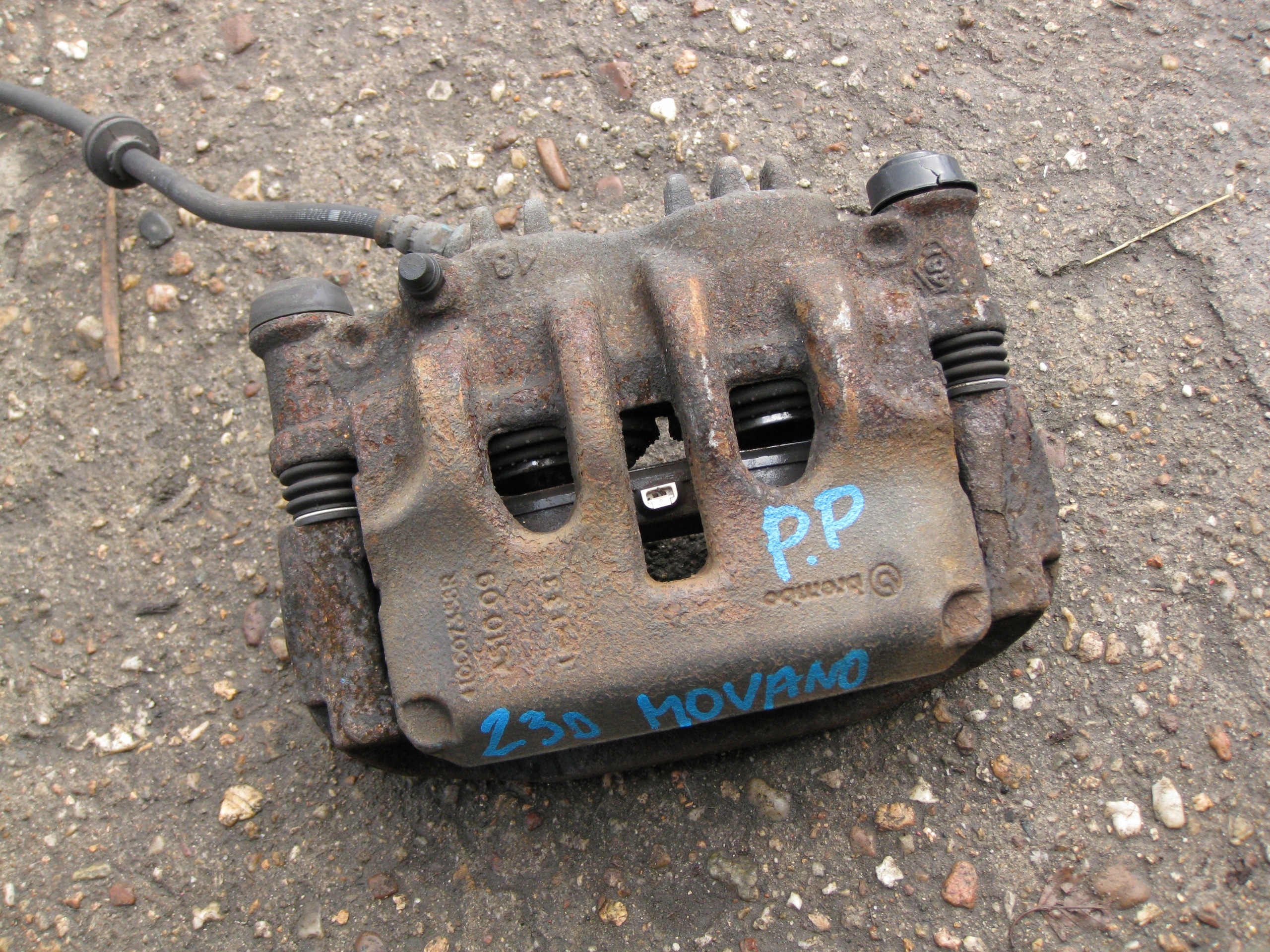 RENAULT MASTER III MOVANO 2.3 DCI caliper brake right front