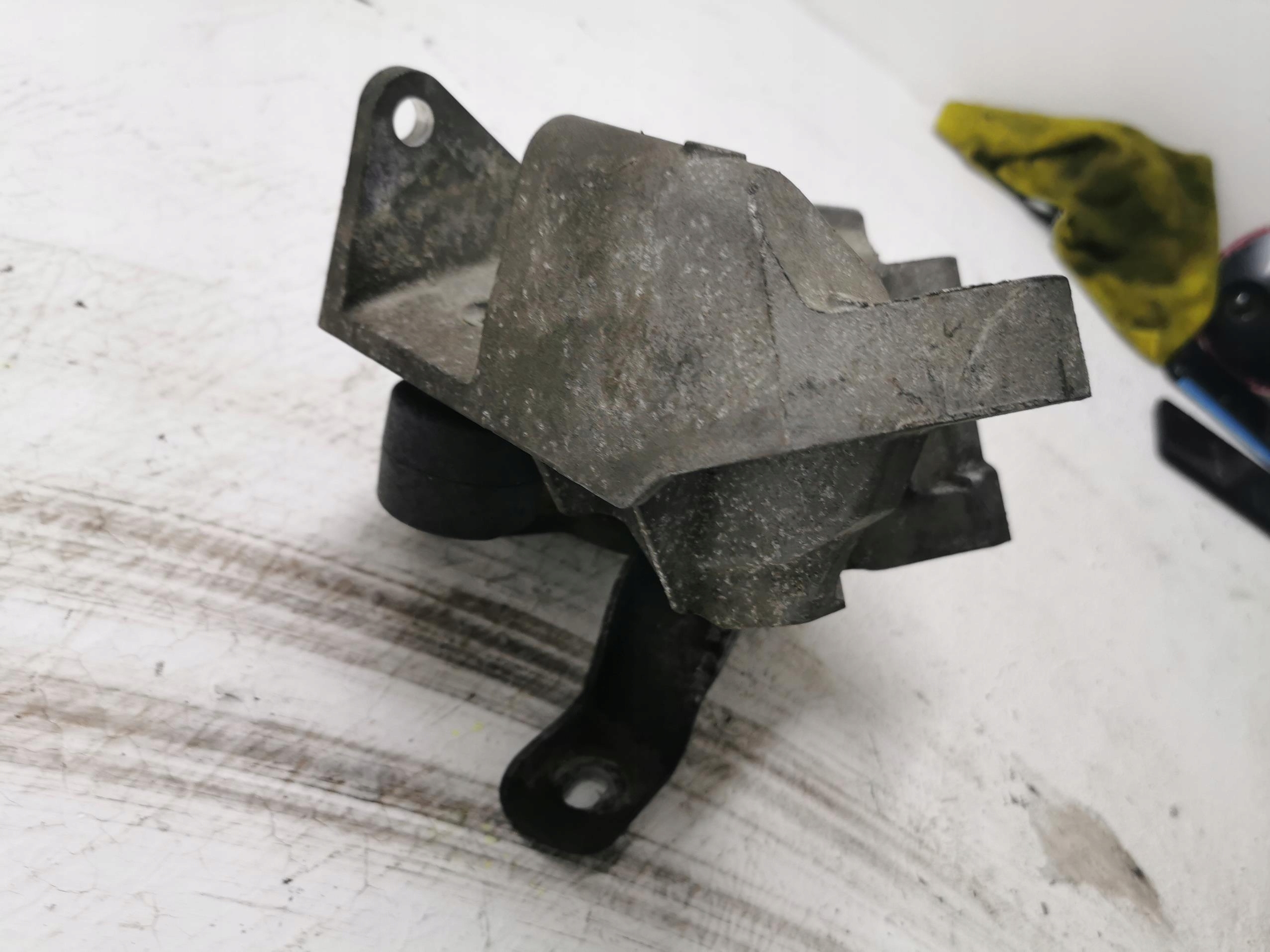 Supporti motore usato VOLVO V60 II 10-18 2.4D