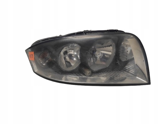 AUDI A2 99- LAMPA PRAWA PRZÓD 8Z0941004