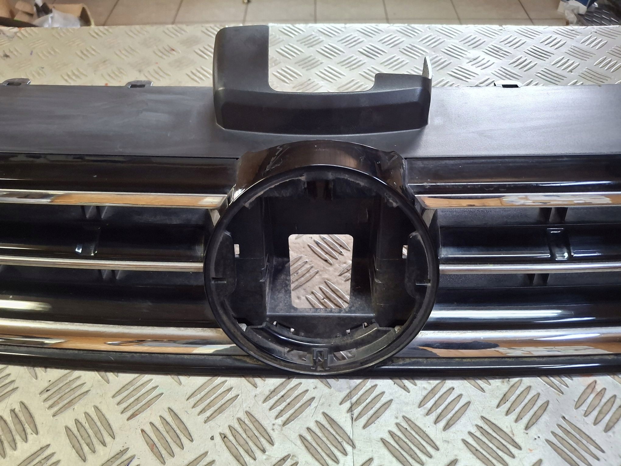 grill grill VW GOLF SPORTSVAN LIFT 2017R->