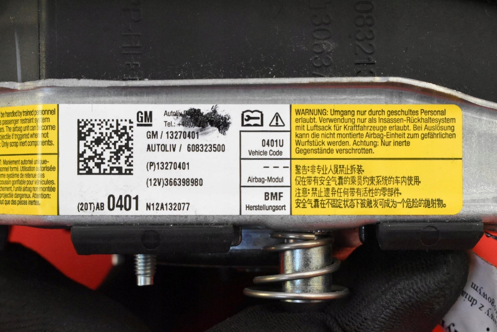 airbag driver´s 13270401 OPEL INSIGNIA A 08-14