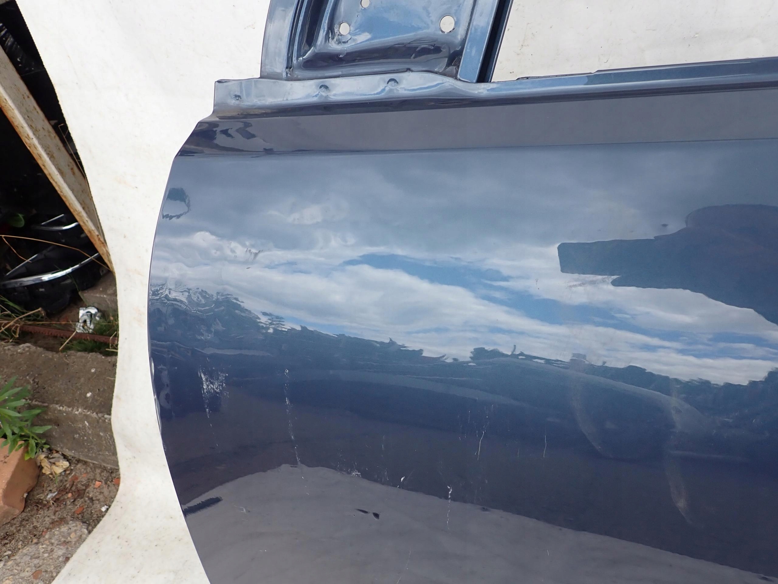 KIA STONIC 17-> door front front left
