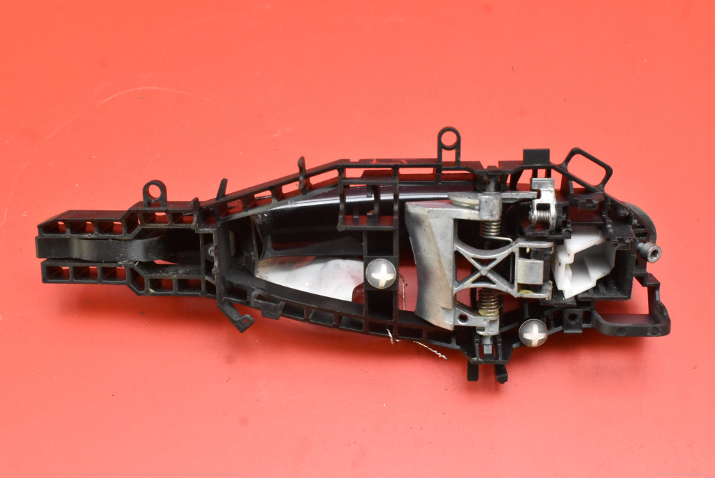 handle left rear part rear 475 BMW F31 11-16