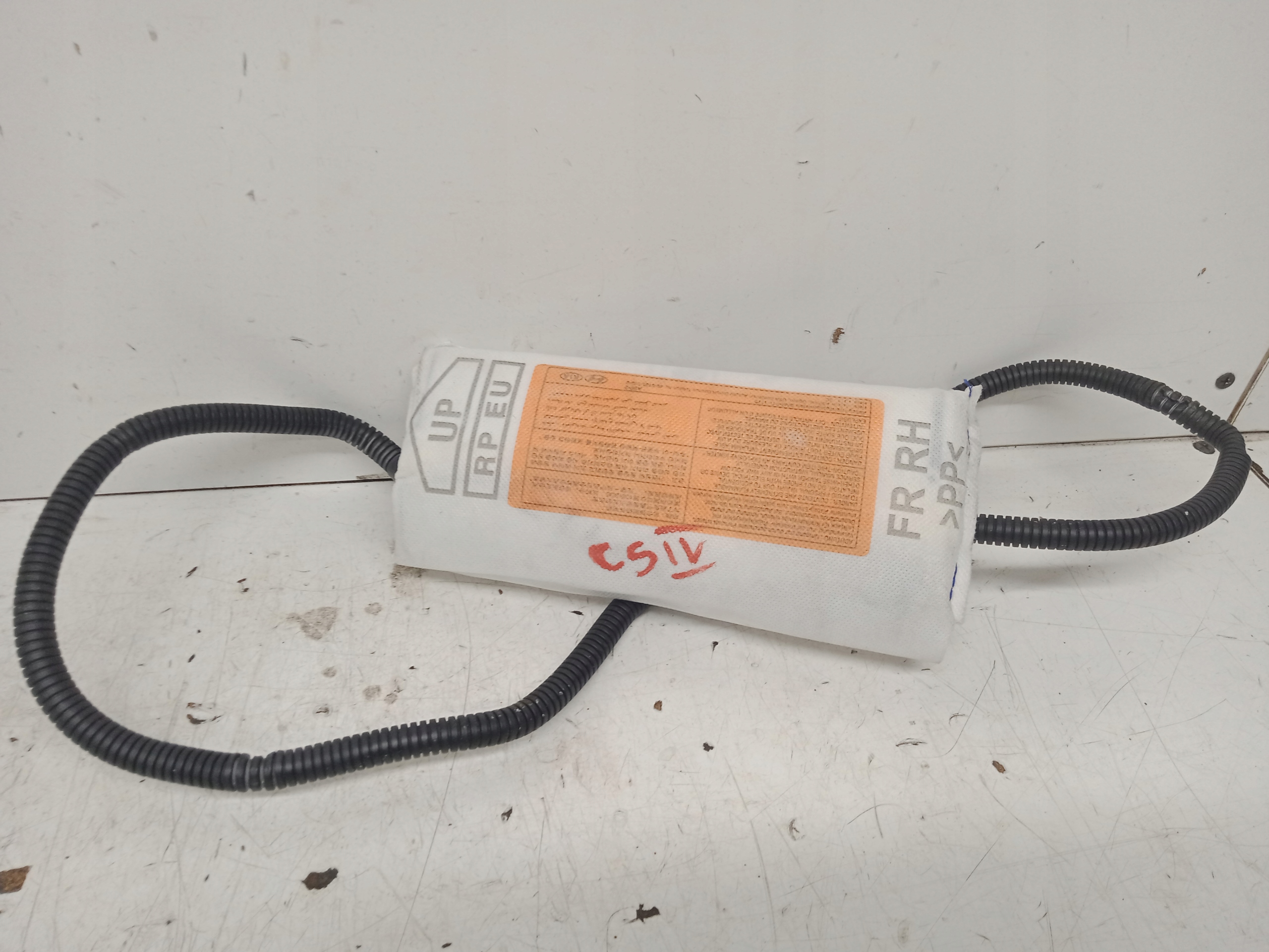 KIA CARENS IV seat airbag right 2013