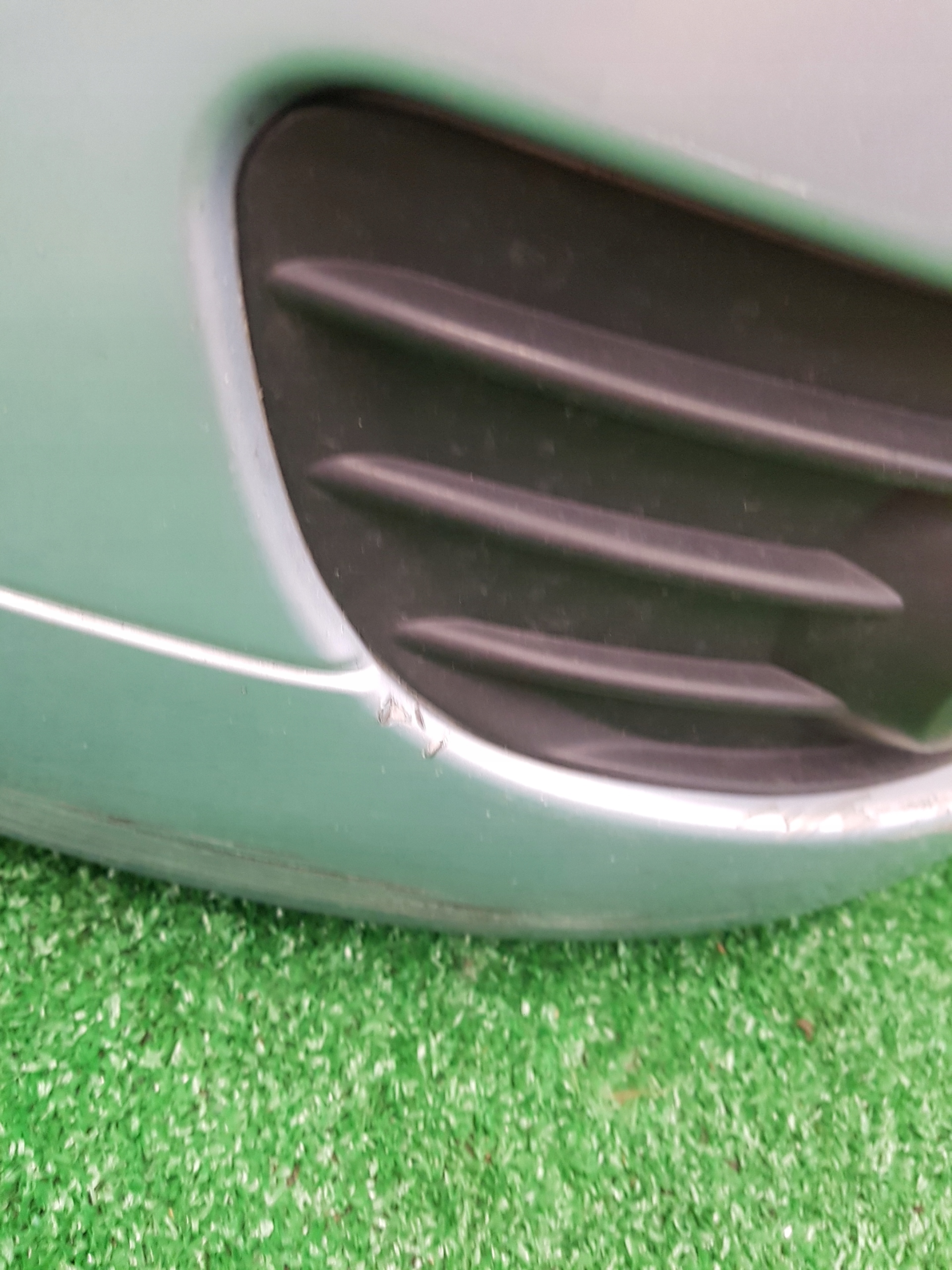 bumper front front CITROEN C4 KOD LAKIERU EYLC