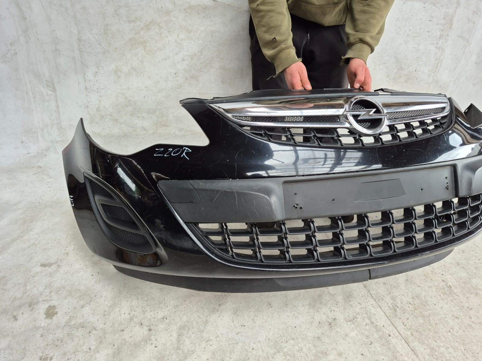 OPEL CORSA D LIFT 11-14 bumper front front 13285996 LAK.Z20R