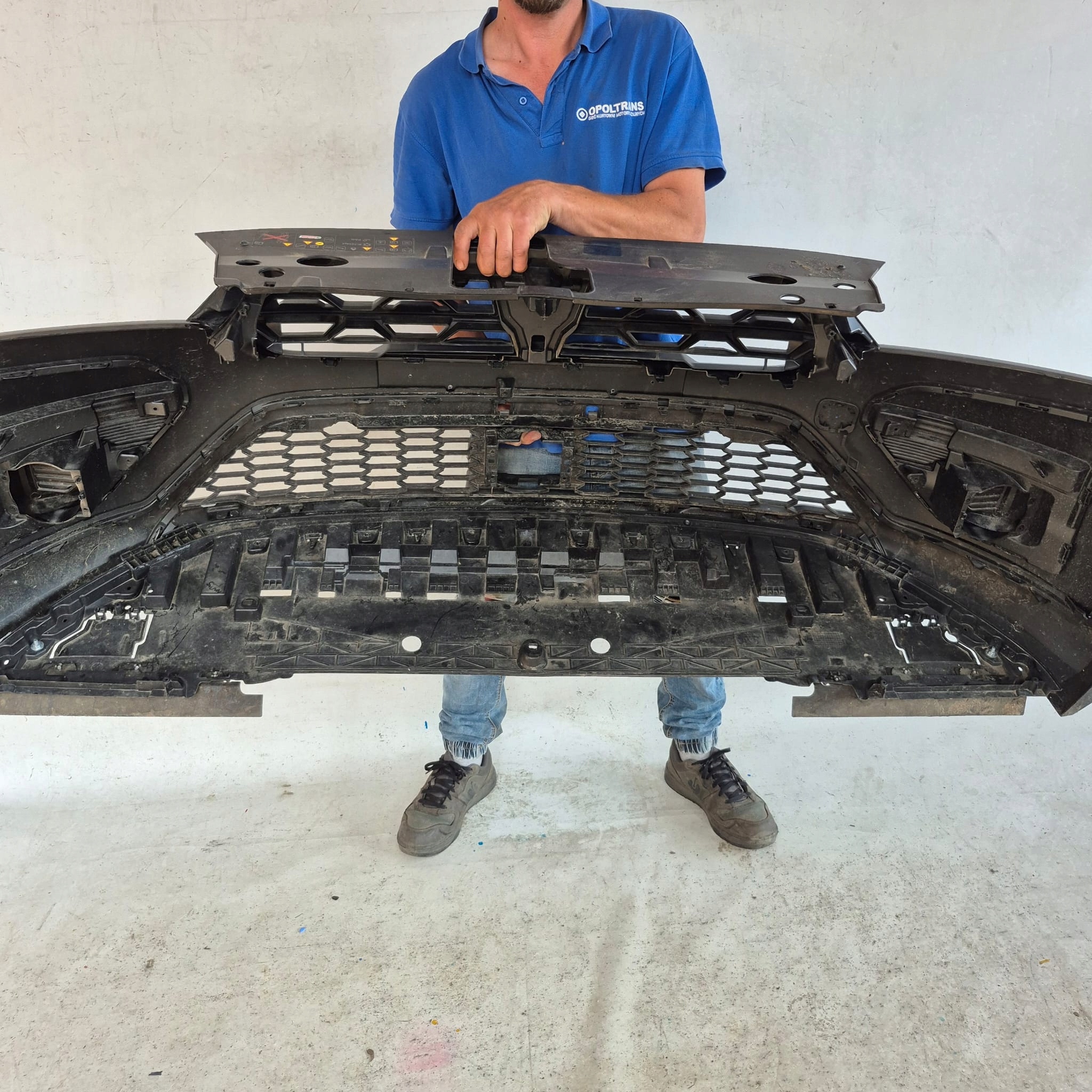 DACIA SANDERO III 3 STEPWAY 20-> bumper front front PDC