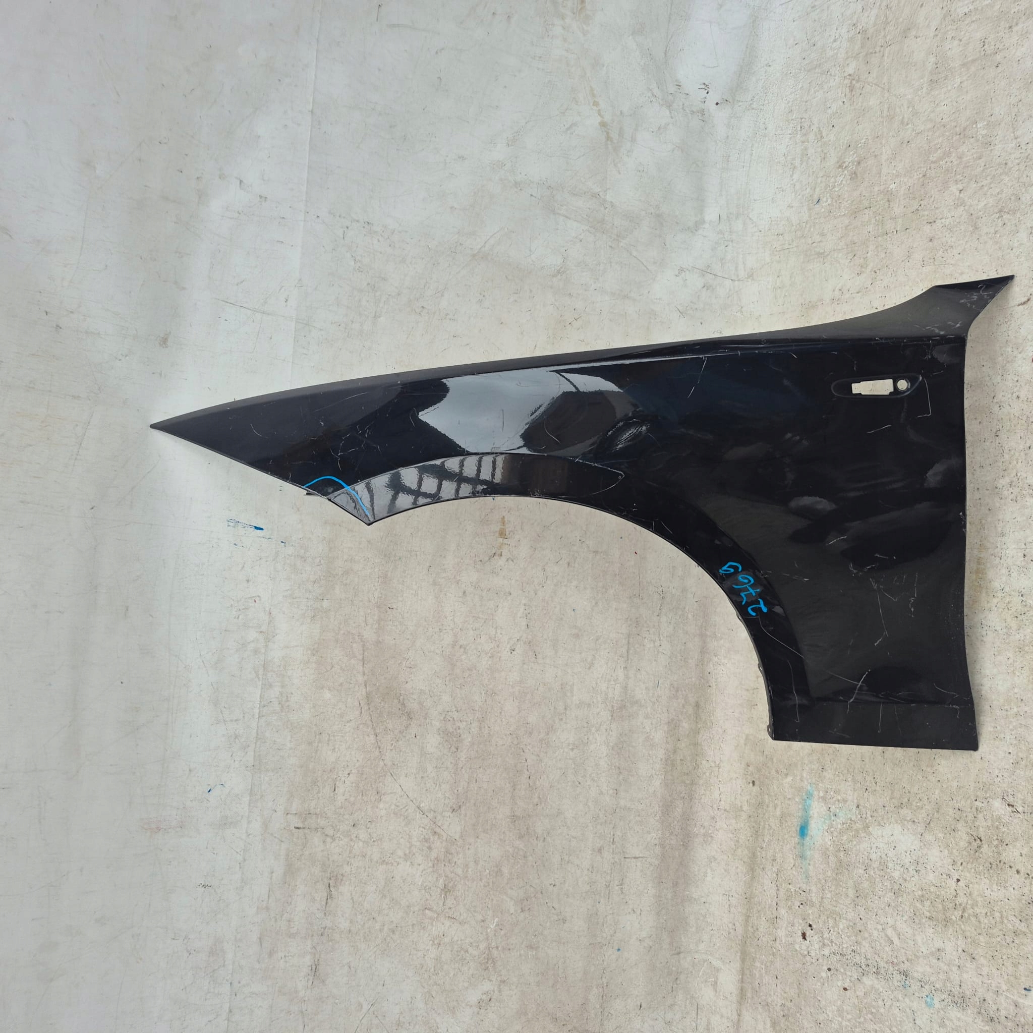 BMW 1 E87 04-11 fender front front left