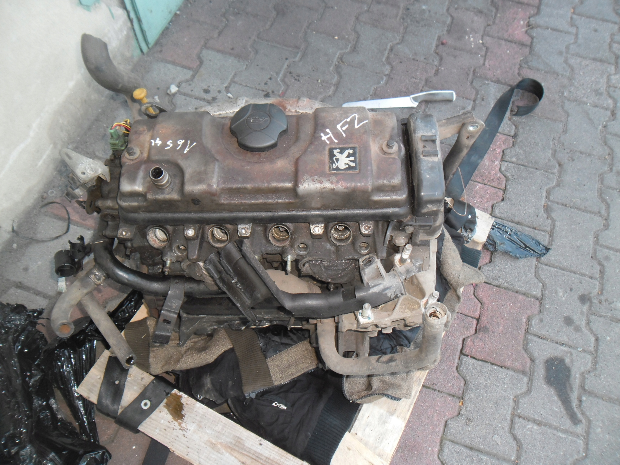 Двигатель peugeot 206 hfz