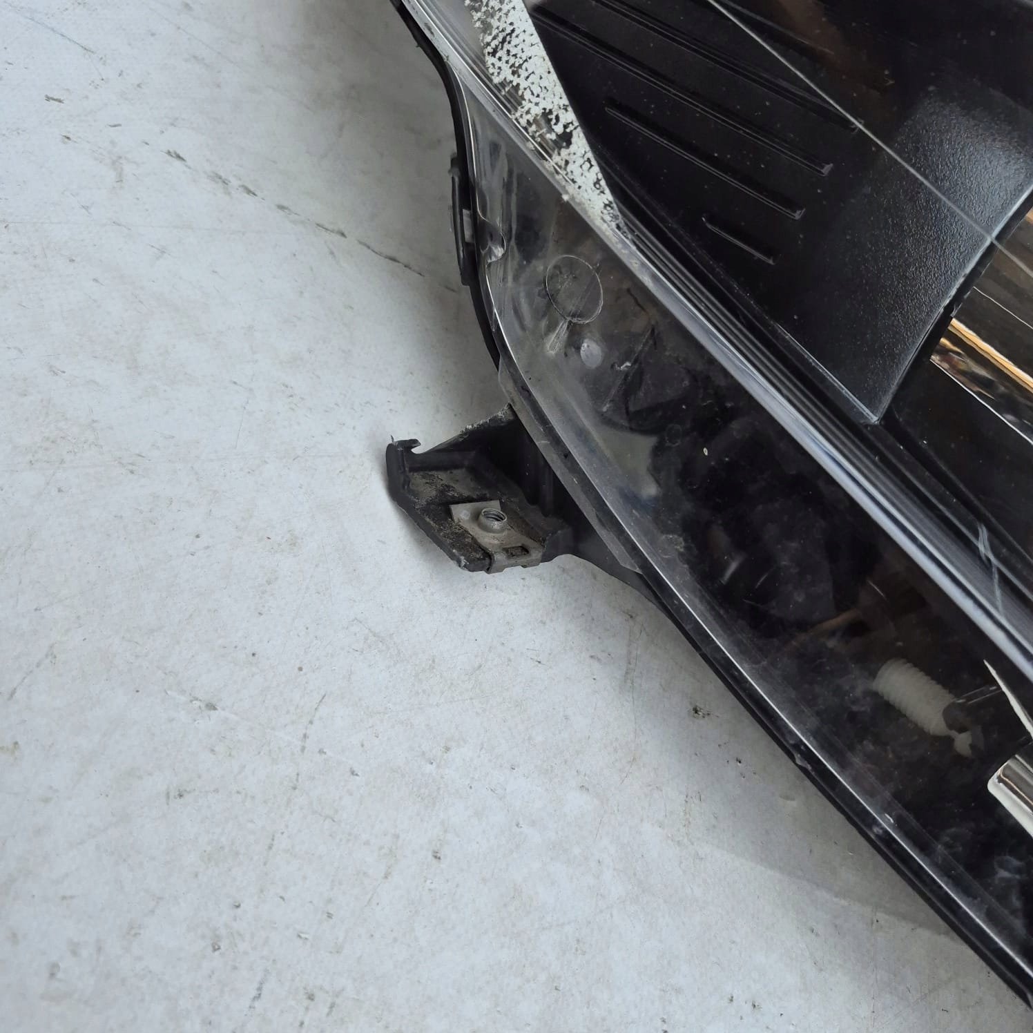 RENAULT SCENIC III 09- light right front front ZWYKLA 260100023R