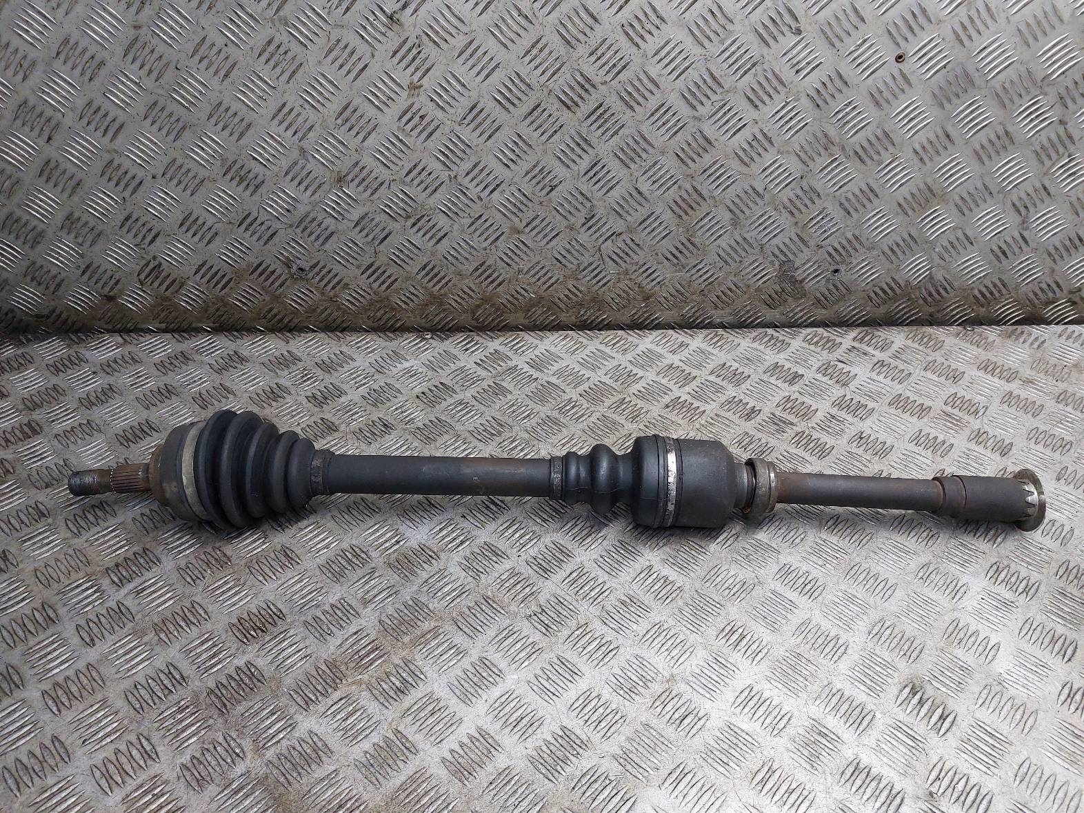 Полуось правый передний CITROEN C5 и 2.0 16V автомат