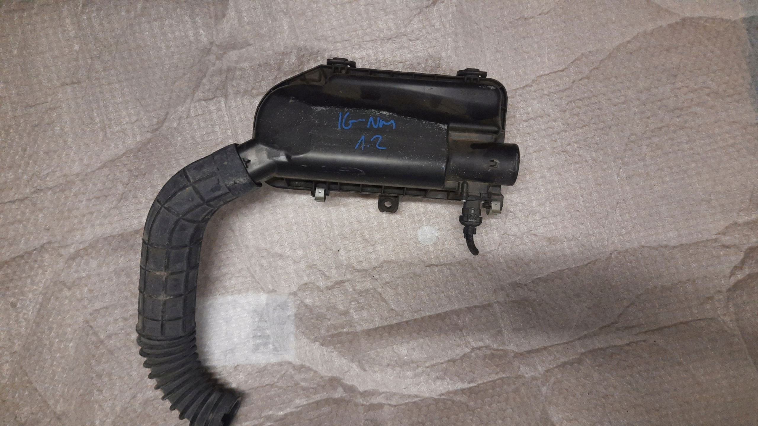 SWIFT IGNIS 16-20 1.2 КОРПУС ПОВІТРЯНОГО ФІЛЬТРА