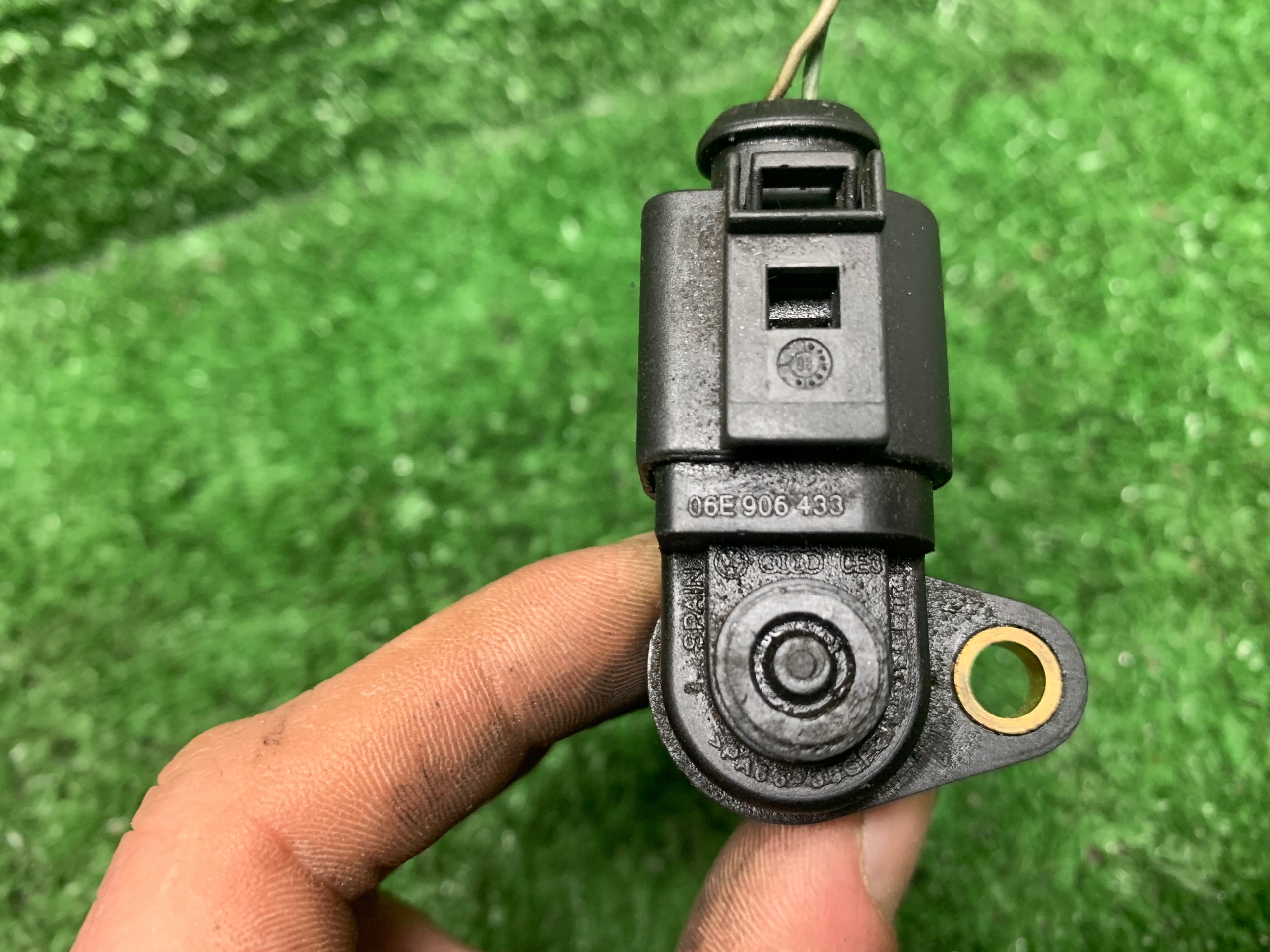 Kurbelwellensensor AUDI A6 C6 2.4 V6 06E906433