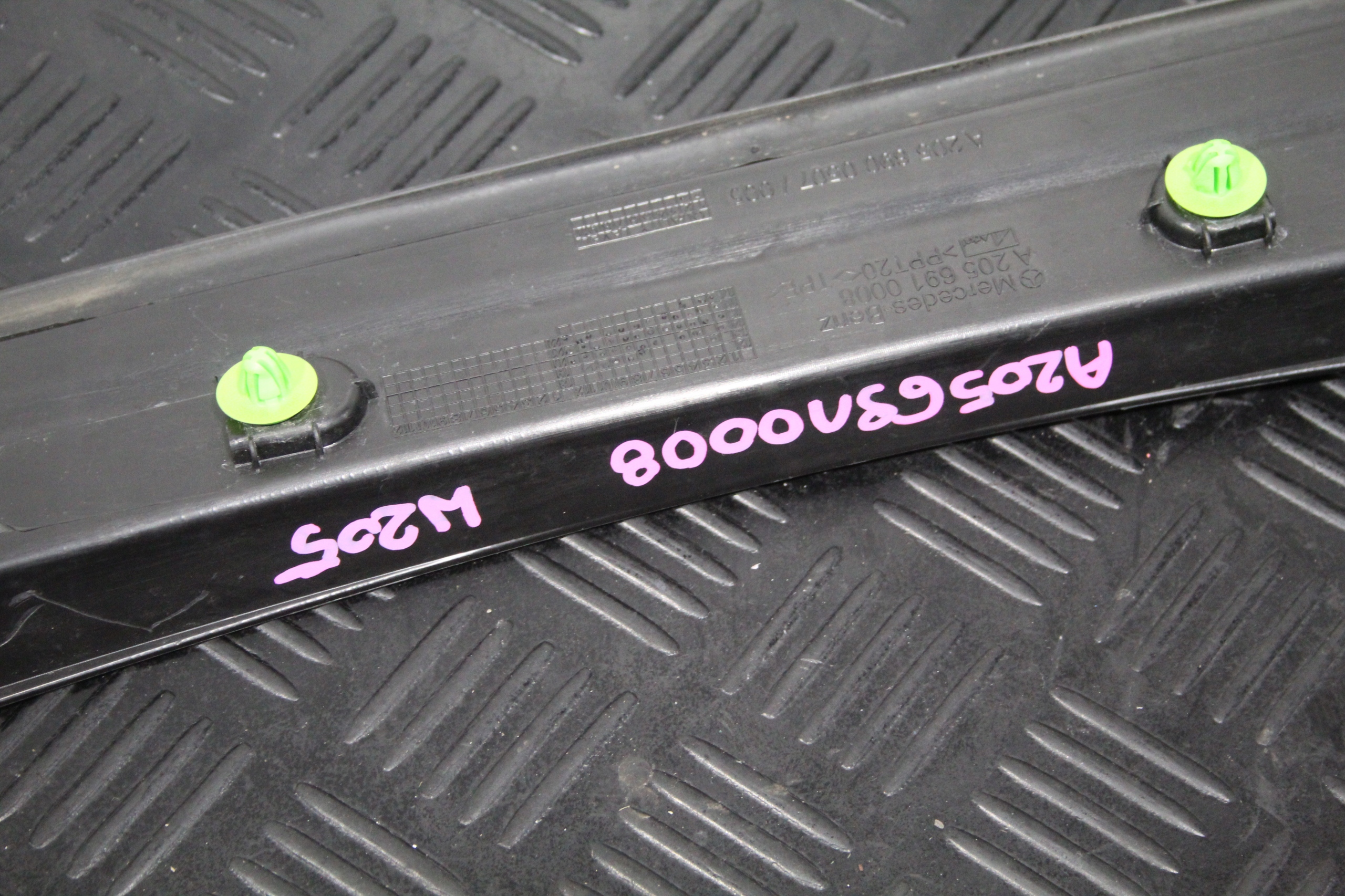 cover WNEKI bonnet boot C-KLASA W205 A2056910008
