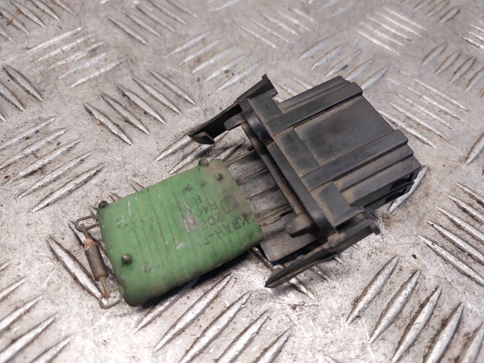 gebläsewiderstand des lüfters AUDI A6 C6 3131090050