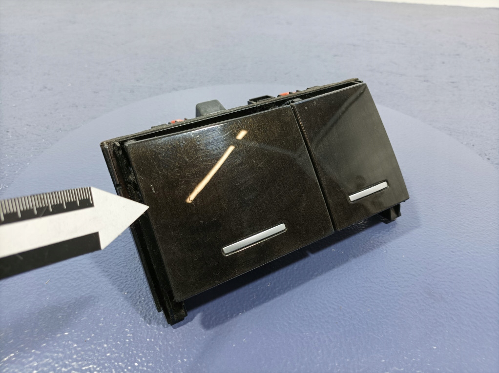 HONDA ACCORD VIII SCHOWEK POPIELNICZKA Numer katalogowy części 01