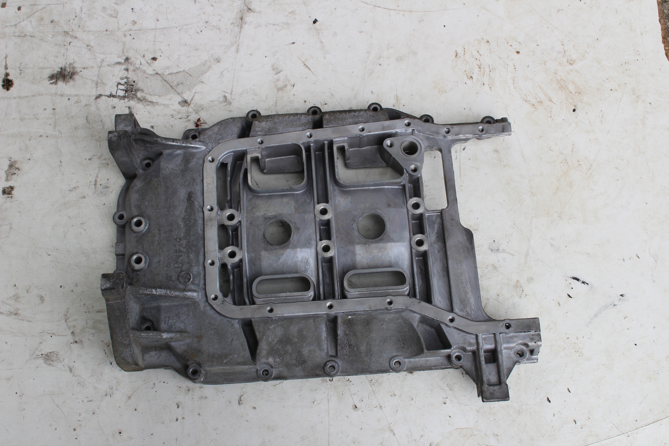 ПІДСТАВКА ПІДДОНА МАСЛЯНИЙ HYUNDAI 2,5 CRDI D4cb