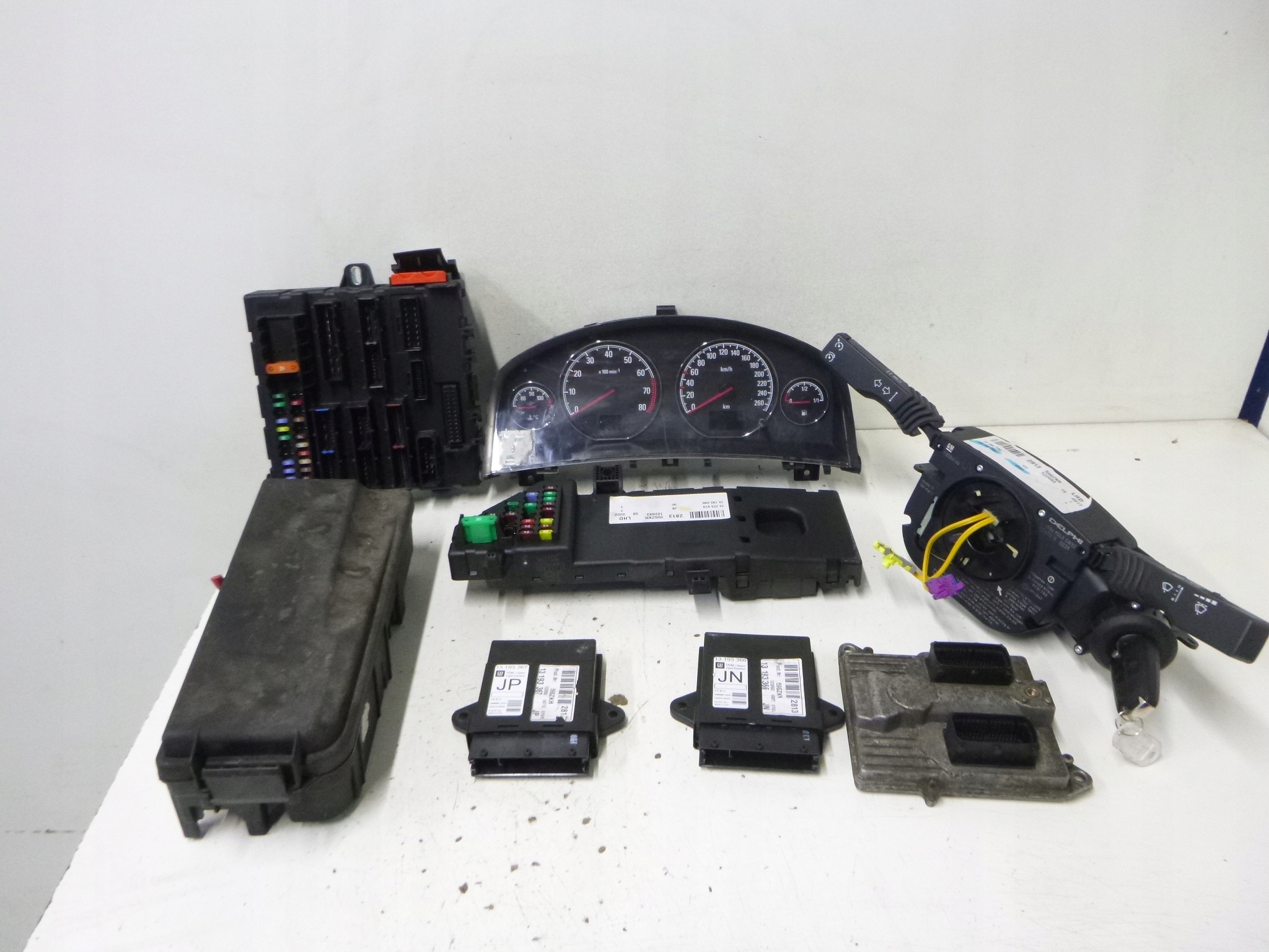 MONTAGGIO STARTOWY COMPUTER OPEL SIGNUM 2.2