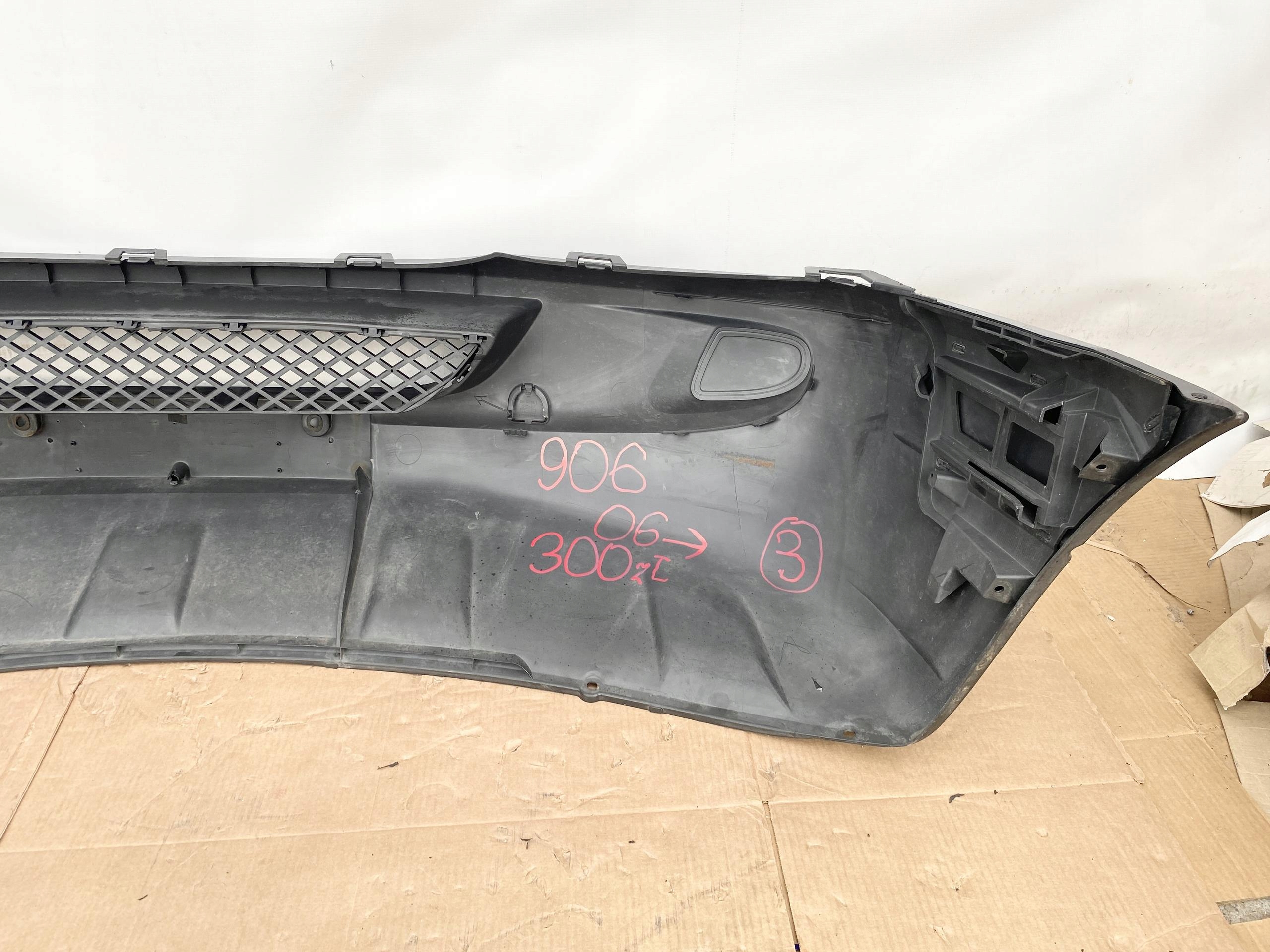 MERCEDES SPRINTER 906 06- Frontstoßstange Original
