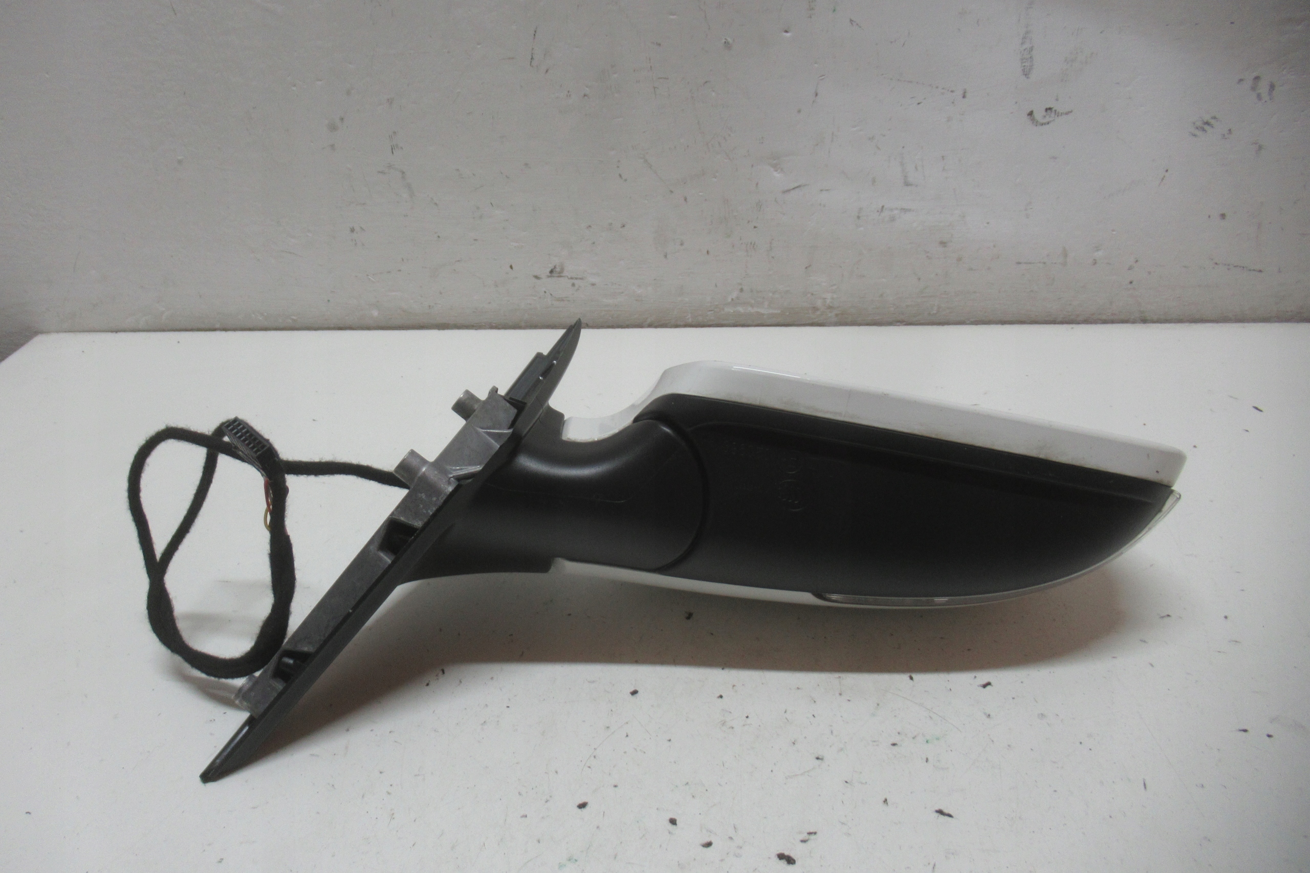 SKODA SUPERB II 12R mirror right 6 PIN EUROPA