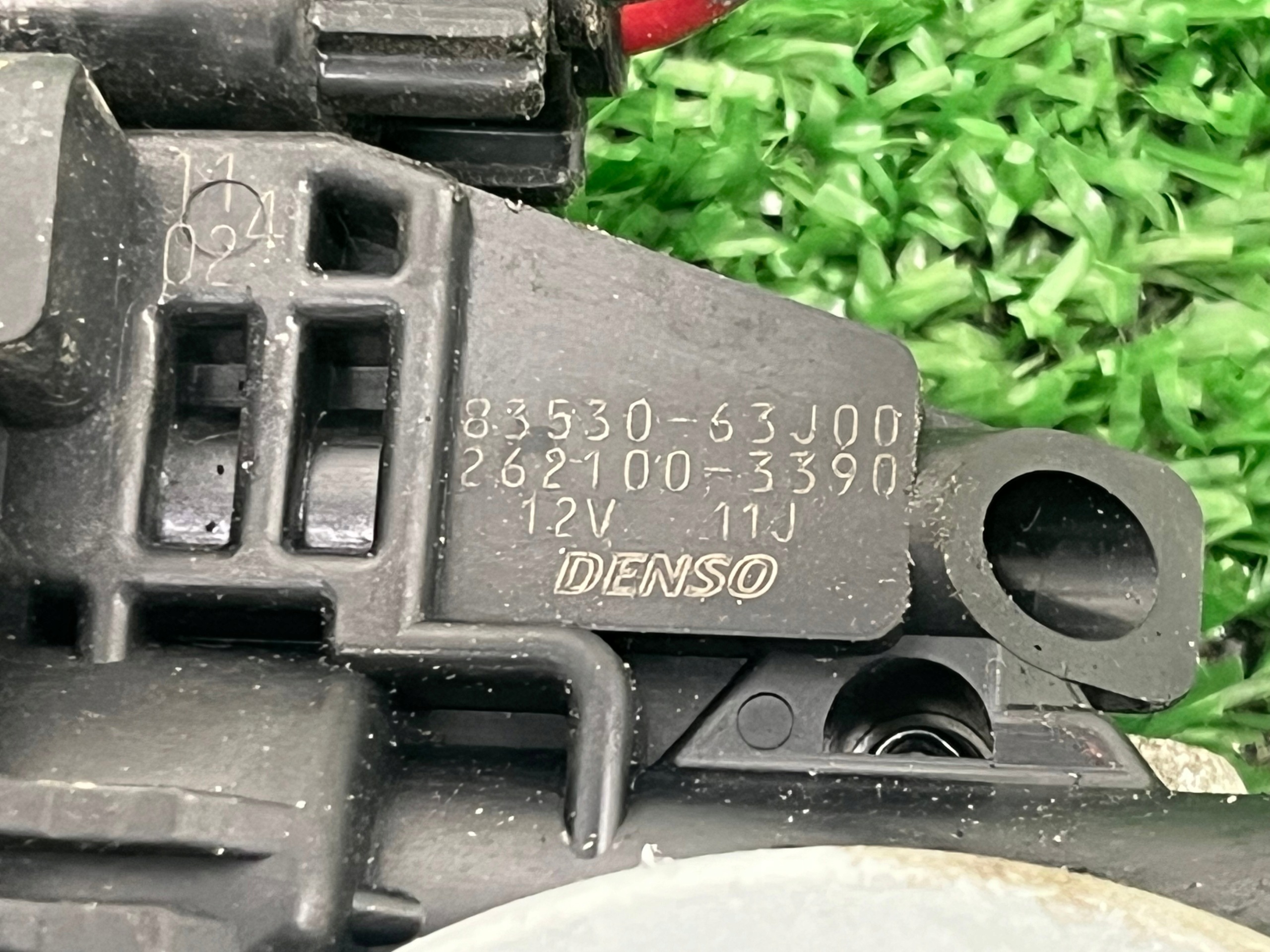ELE mechanism windows left front SUZUKI SPLASH 83530-63J00