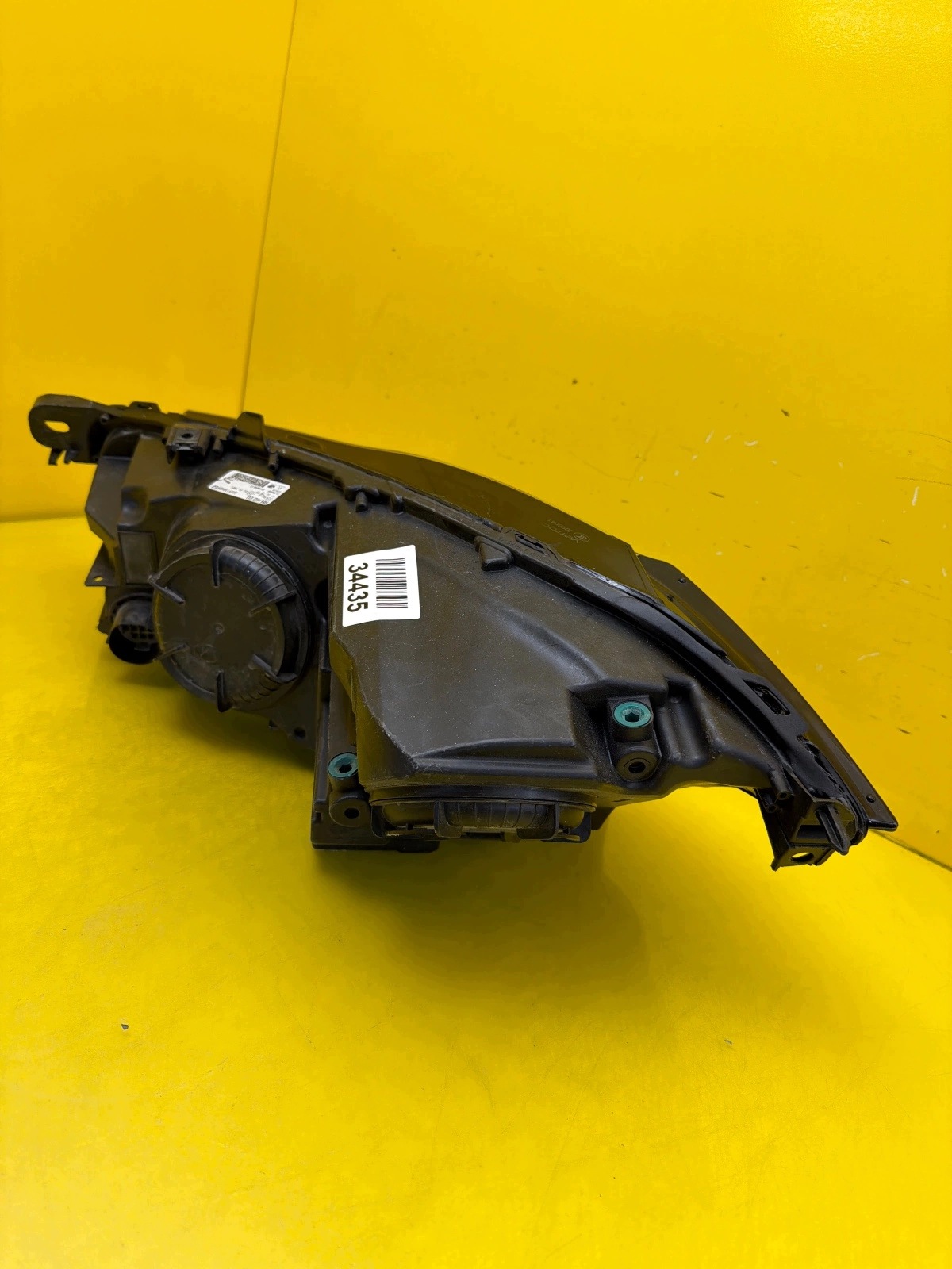 light right front Jaguar XF II 2 X260 Xenon 2017- GX63-13W029-EJ