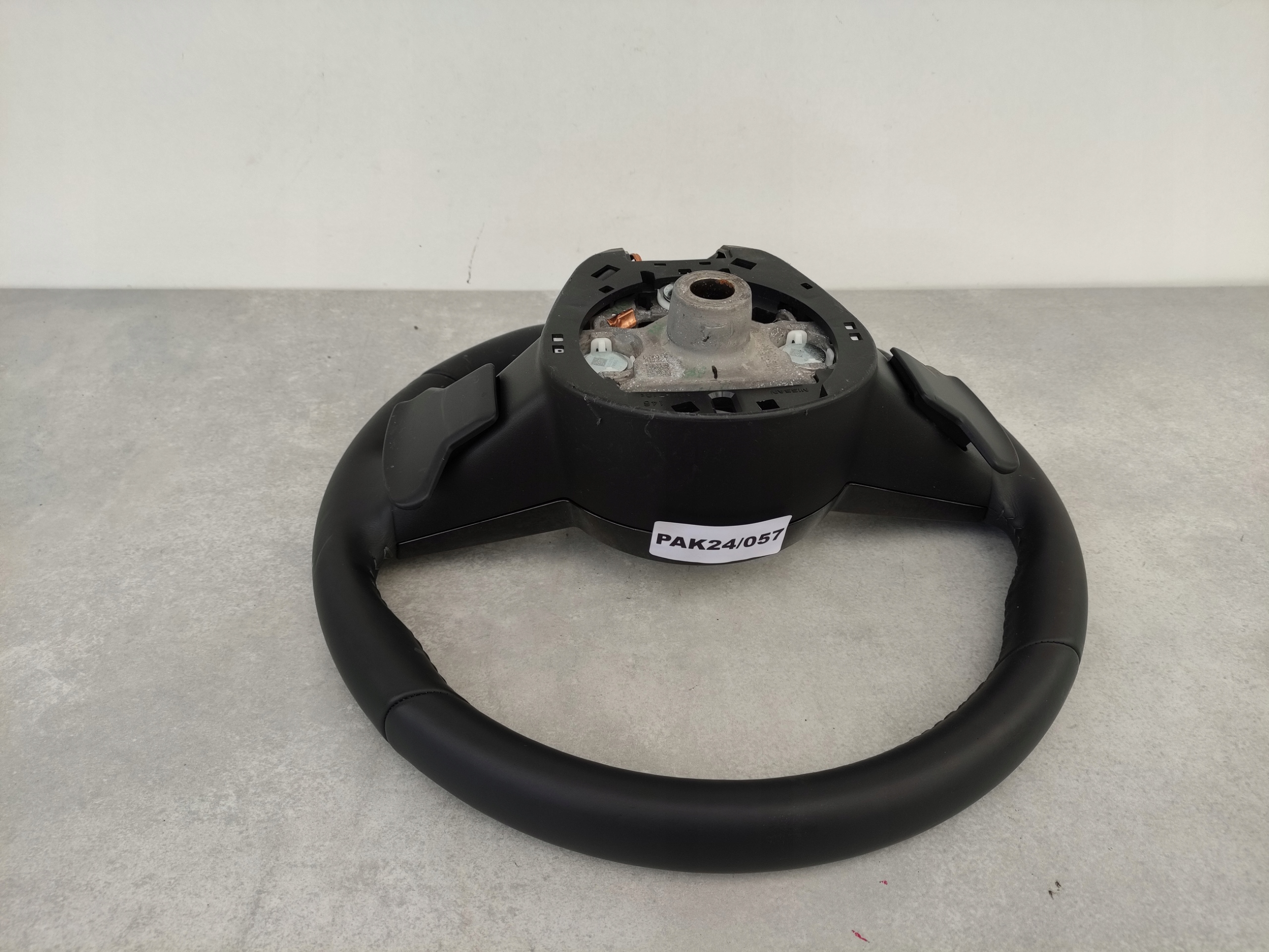 NISSAN QASHQAI J12 2021-2024 ROK LENKRAD ORIGINAL MULTI PAK24/057