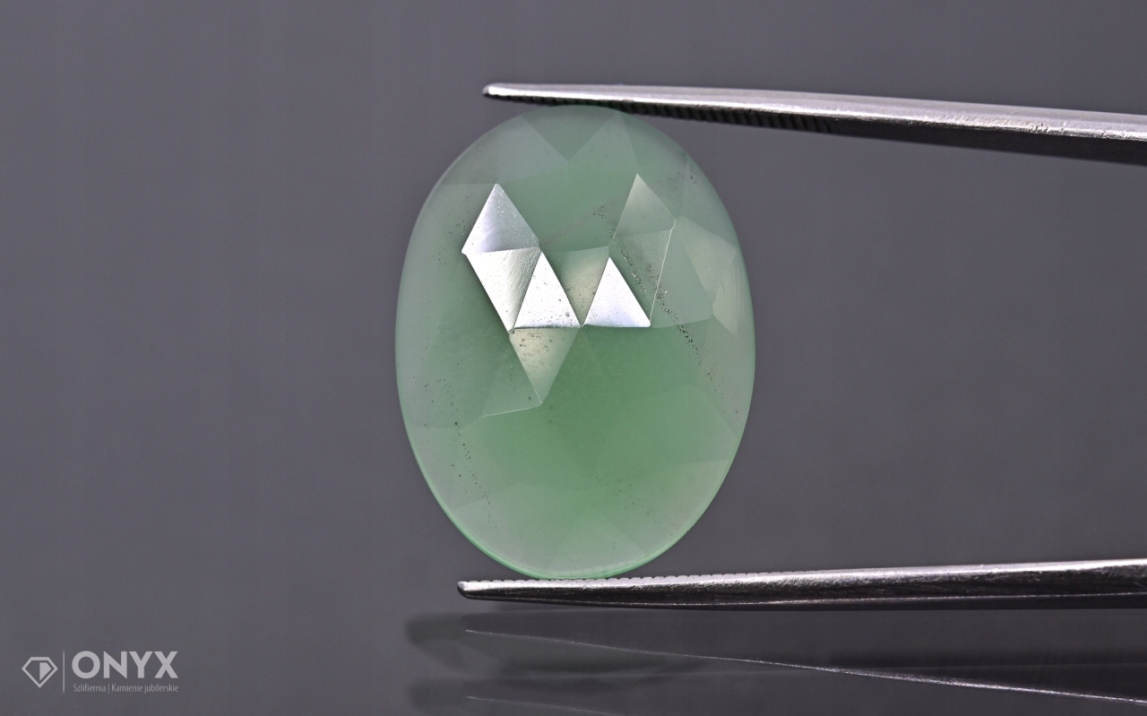 Serpentinit fasetovaná rozeta ovál 21x16 mm