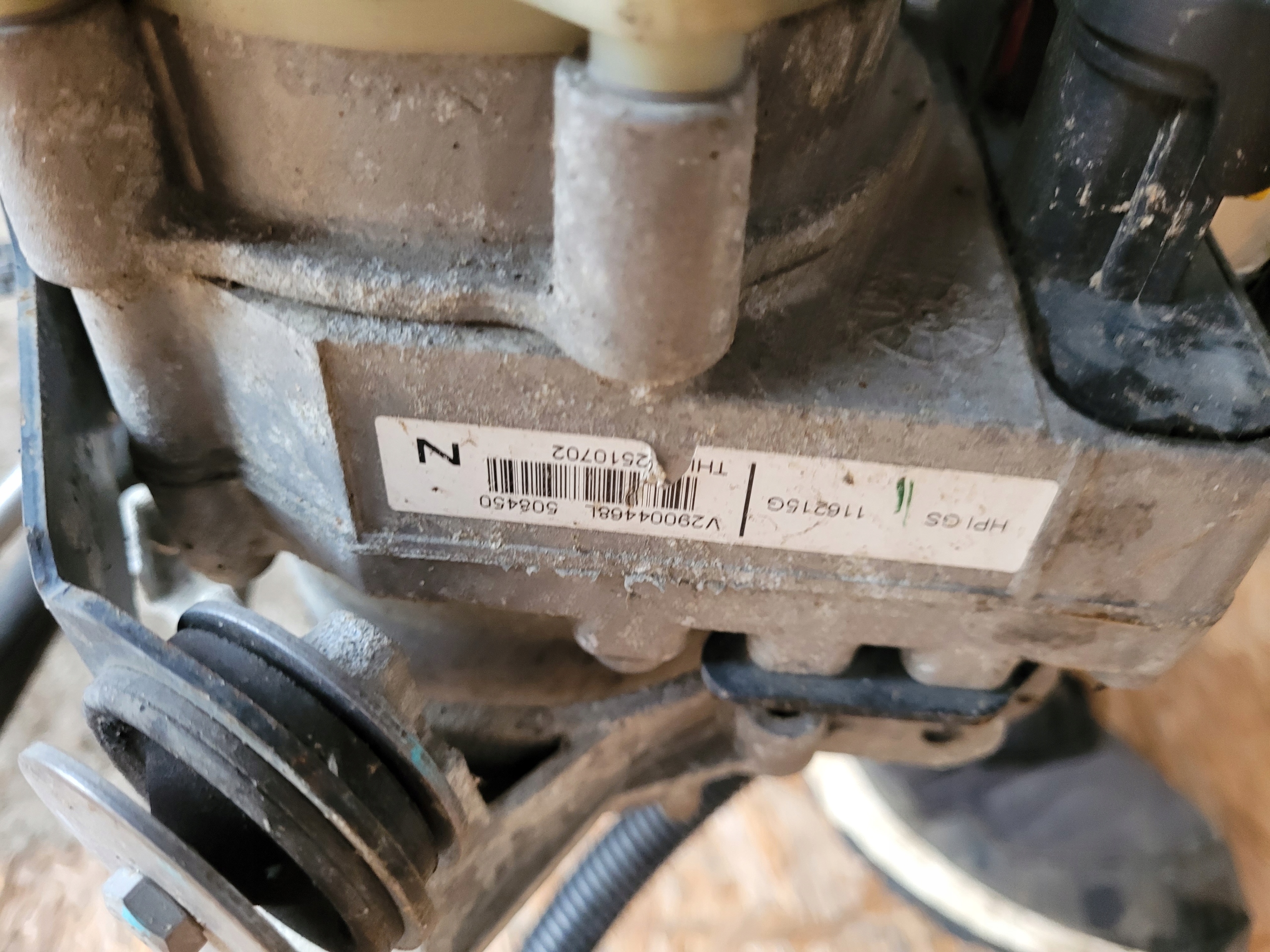 Pompa servosterzo DACIA 491100032R DUSTER