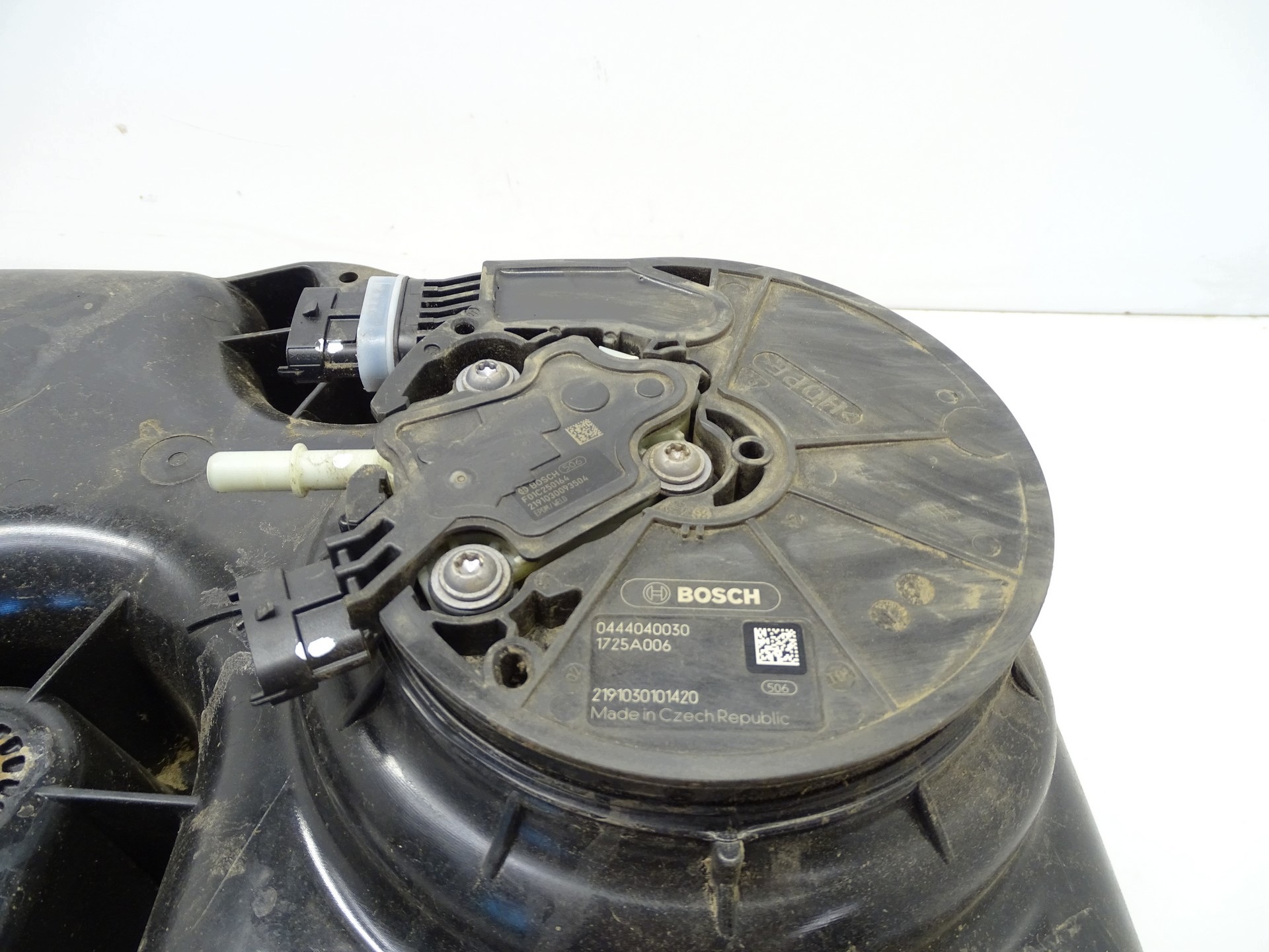 tank control unit pump MITSUBISHI L200 0444040030