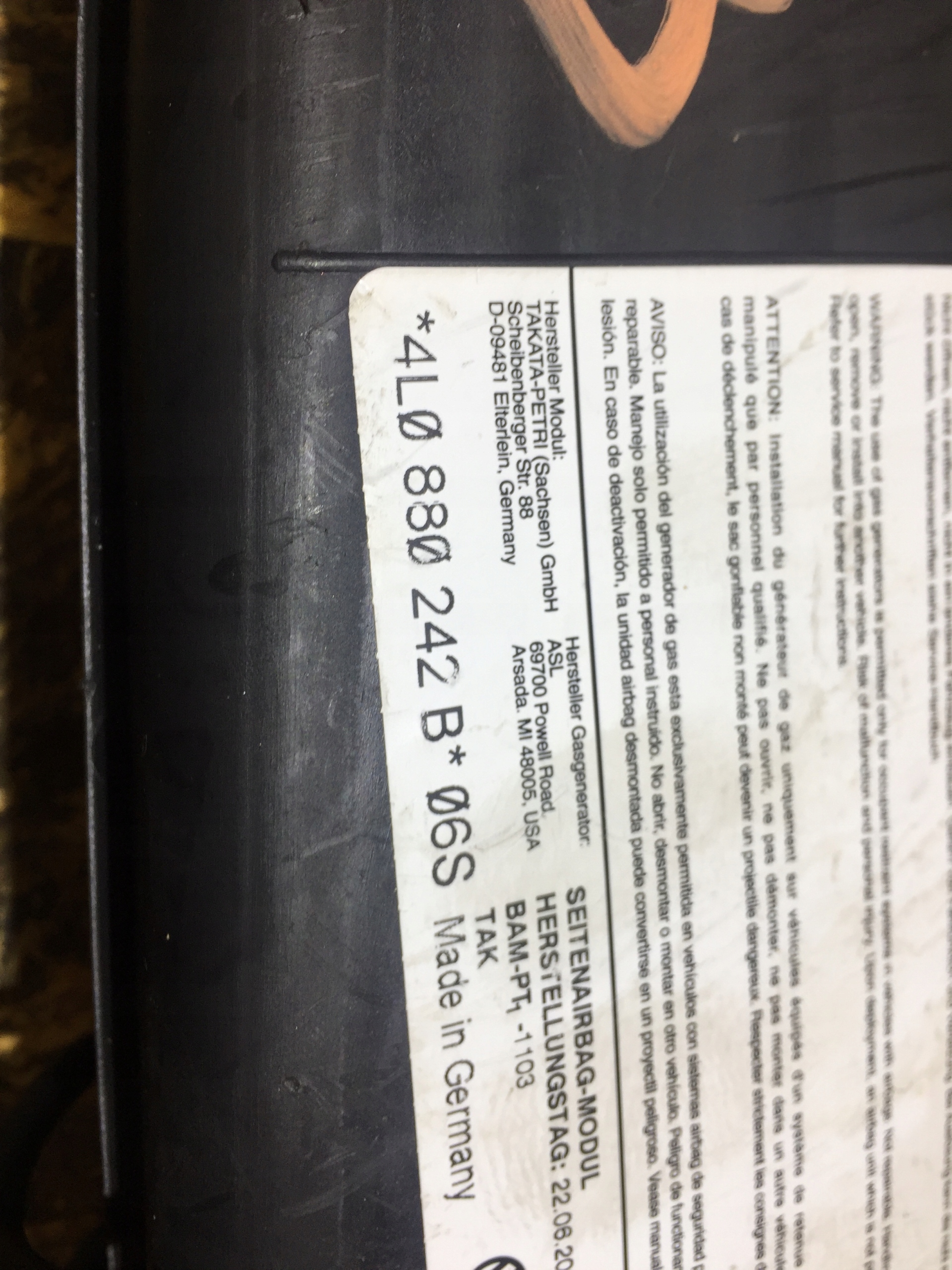 AUDI Q7 4L airbag sedačky pravá předek 4L0880242B
