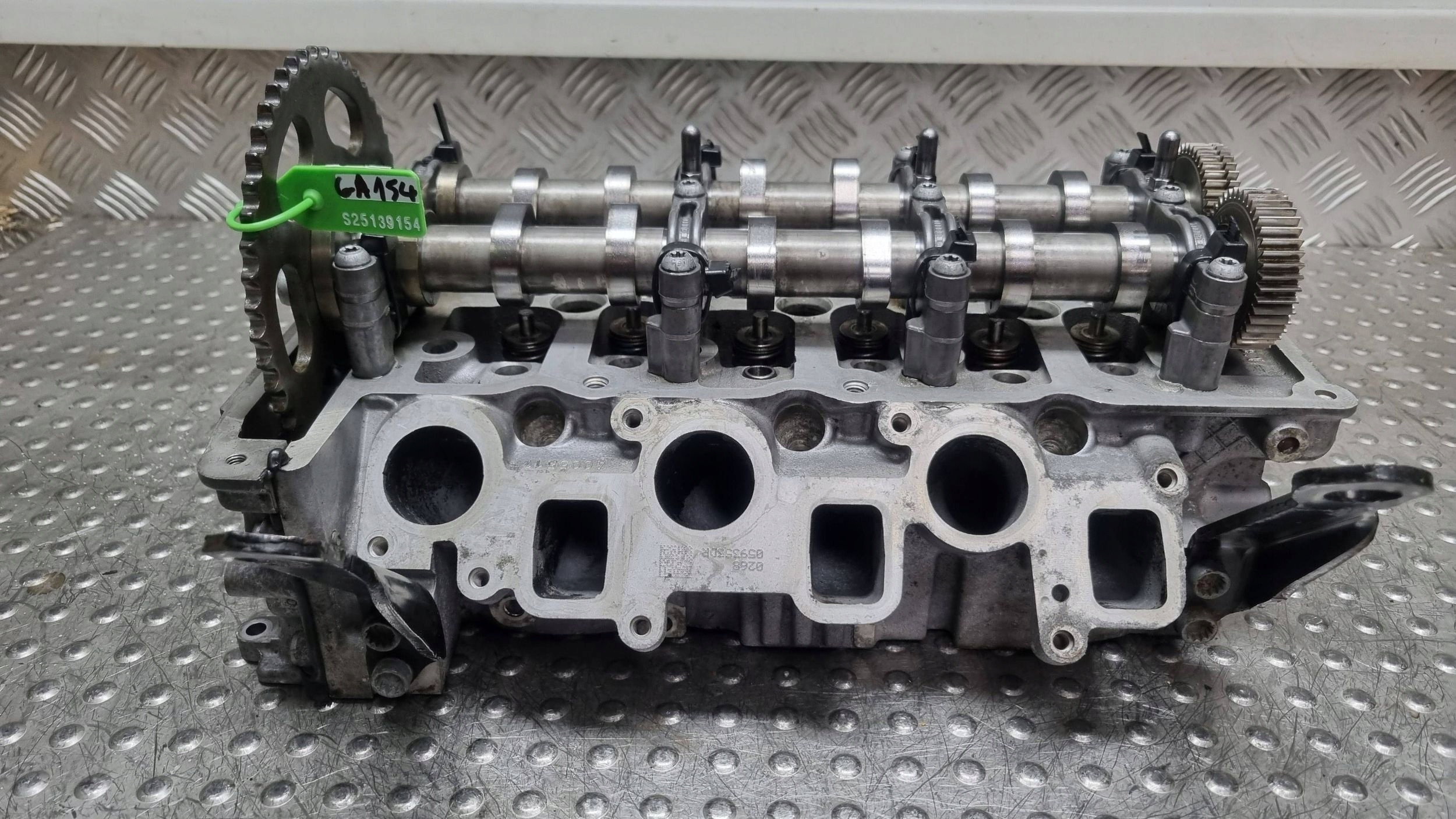 hlava MOTORU levá vačky 0593AF 059353DR AUDI A6 A7 A8 3.0 TDI CDU CLA