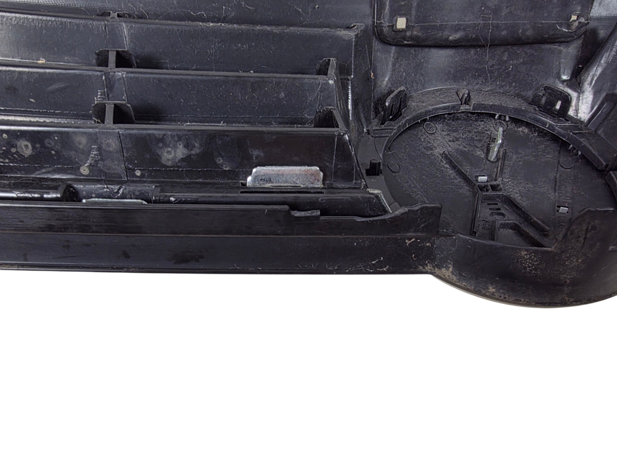 VW POLO grille complete grill original. 6R0853653