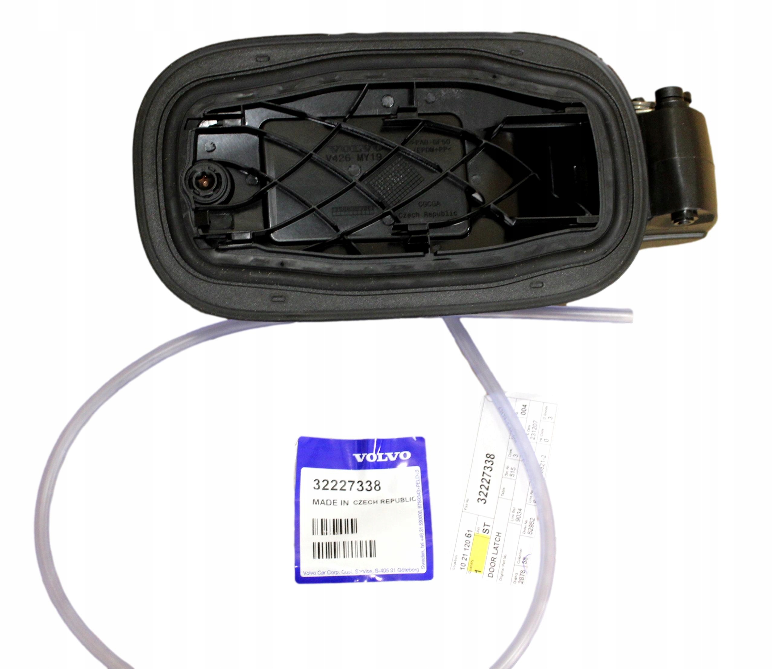 Volvo XC60 II palivová nádrž, kryt palivové nádrže Oe